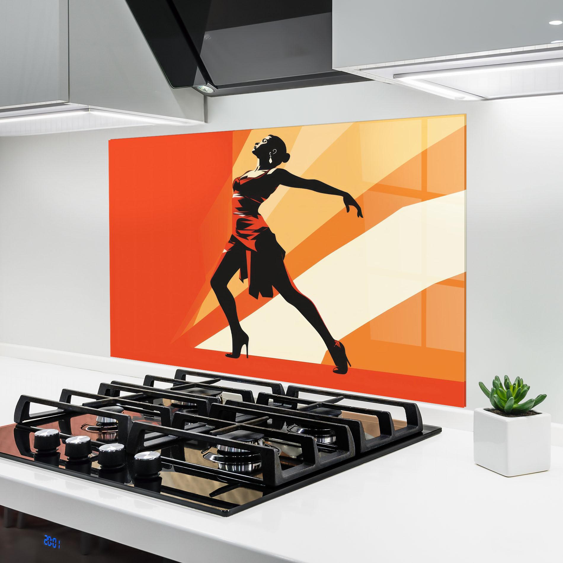 Küchenrückwand Glas Red Dress Shilouette mockup 6