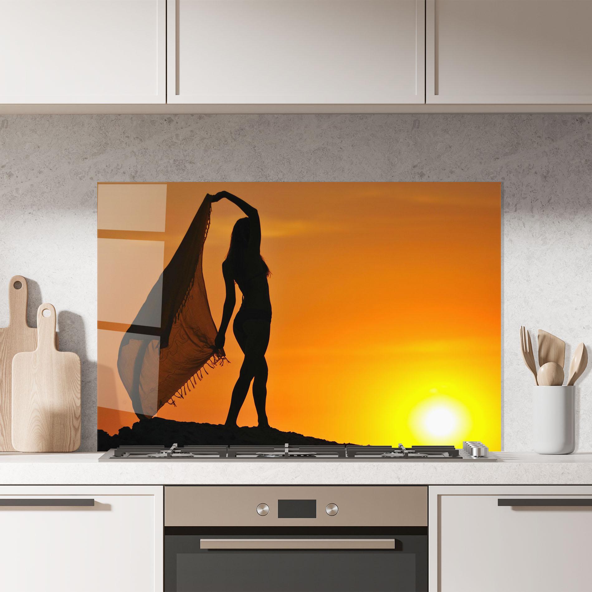 Küchenrückwand Glas Pareo Raised Sunset mockup 7
