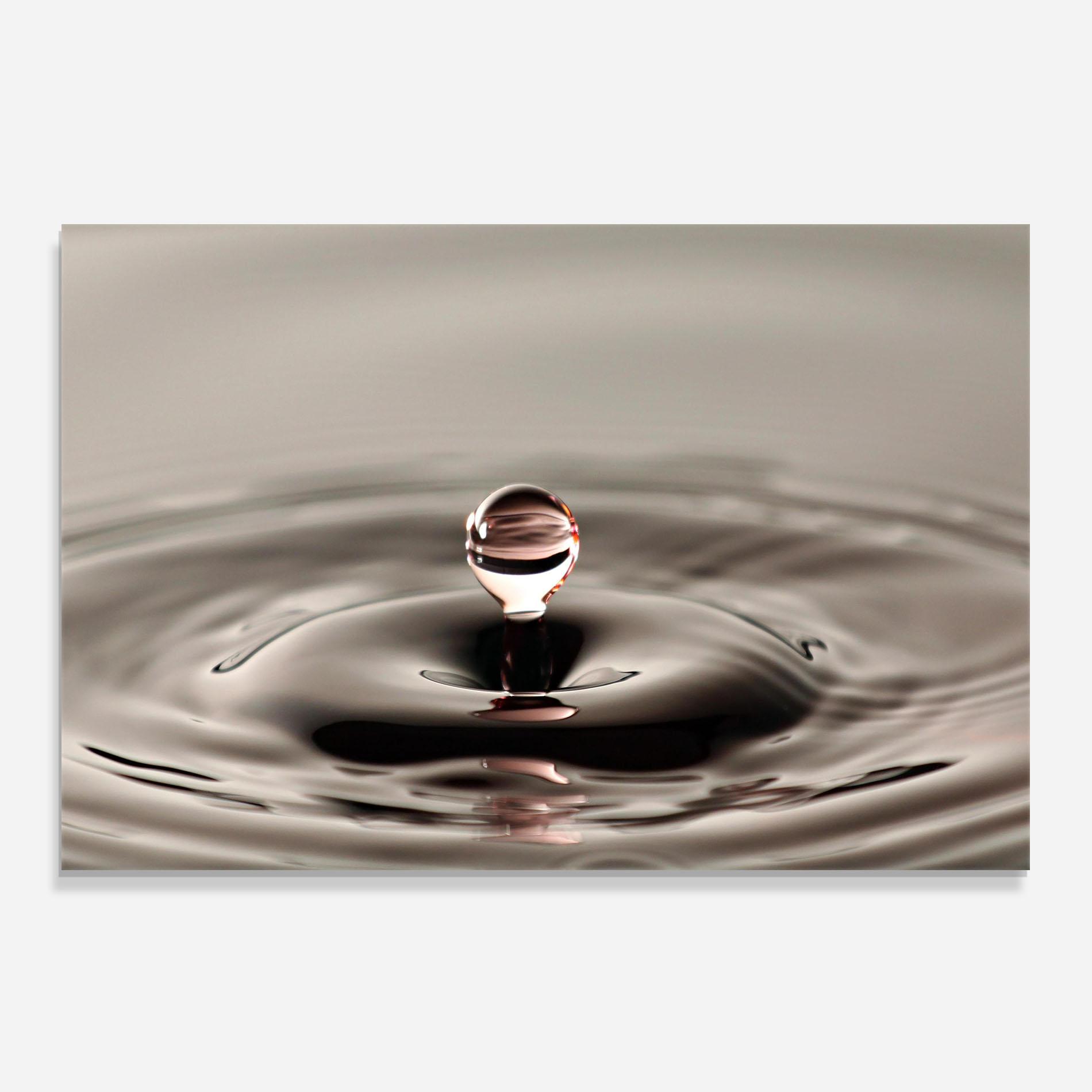 Küchenrückwand Glas Close Red Water Drop mockup 0