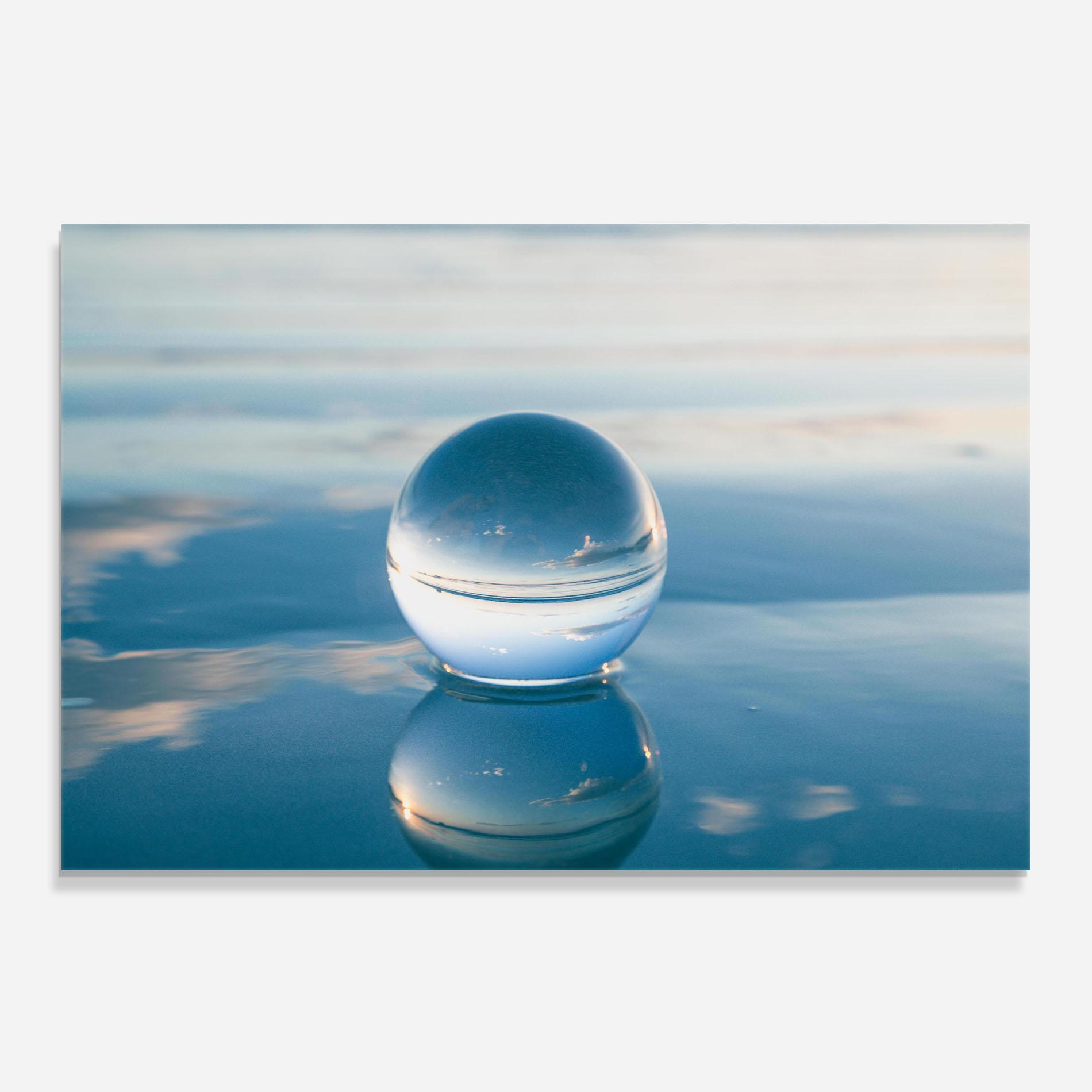 Küchenrückwand Glas Crystal Ball Reflecting mockup 0