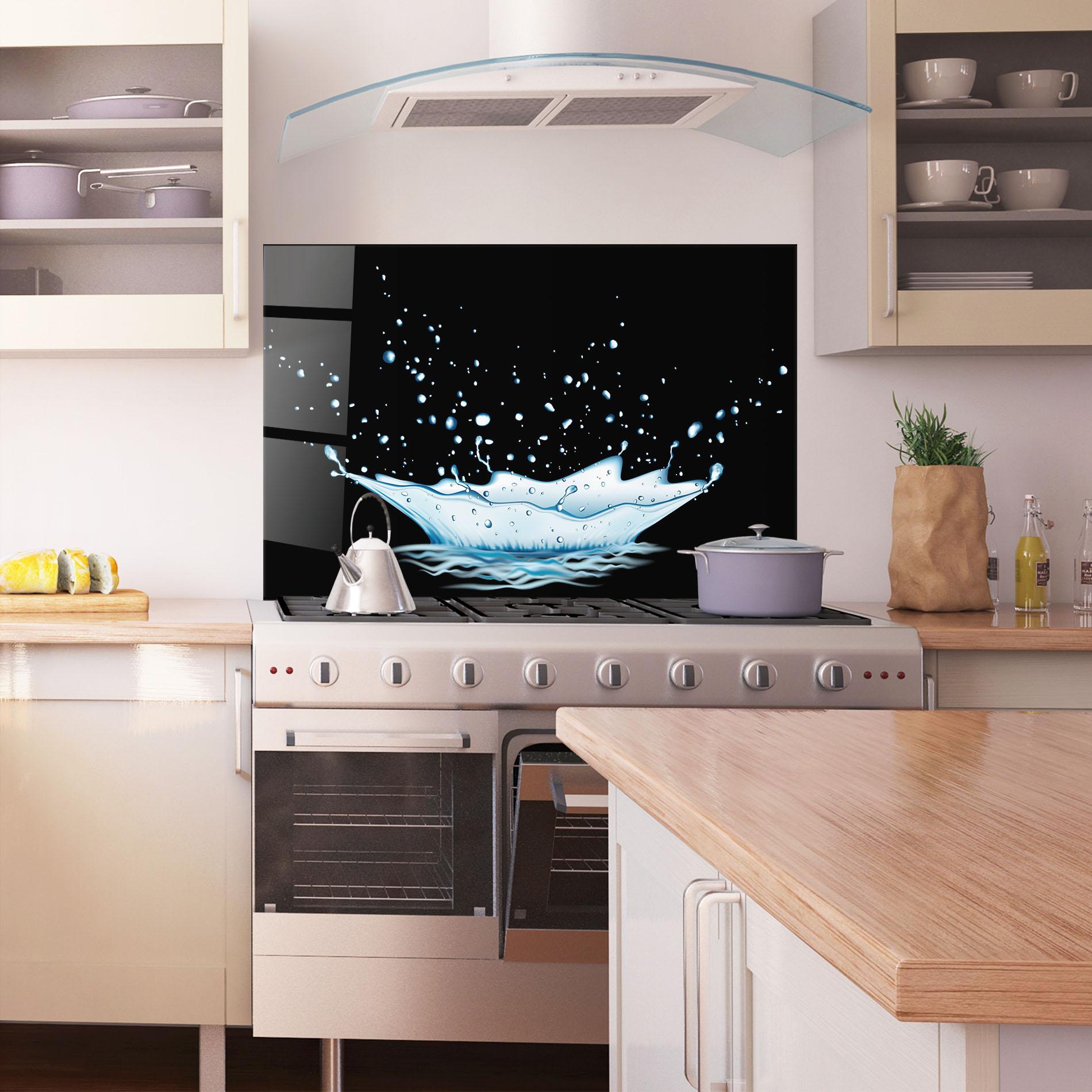 Küchenrückwand Glas Water Splash On Black mockup 1