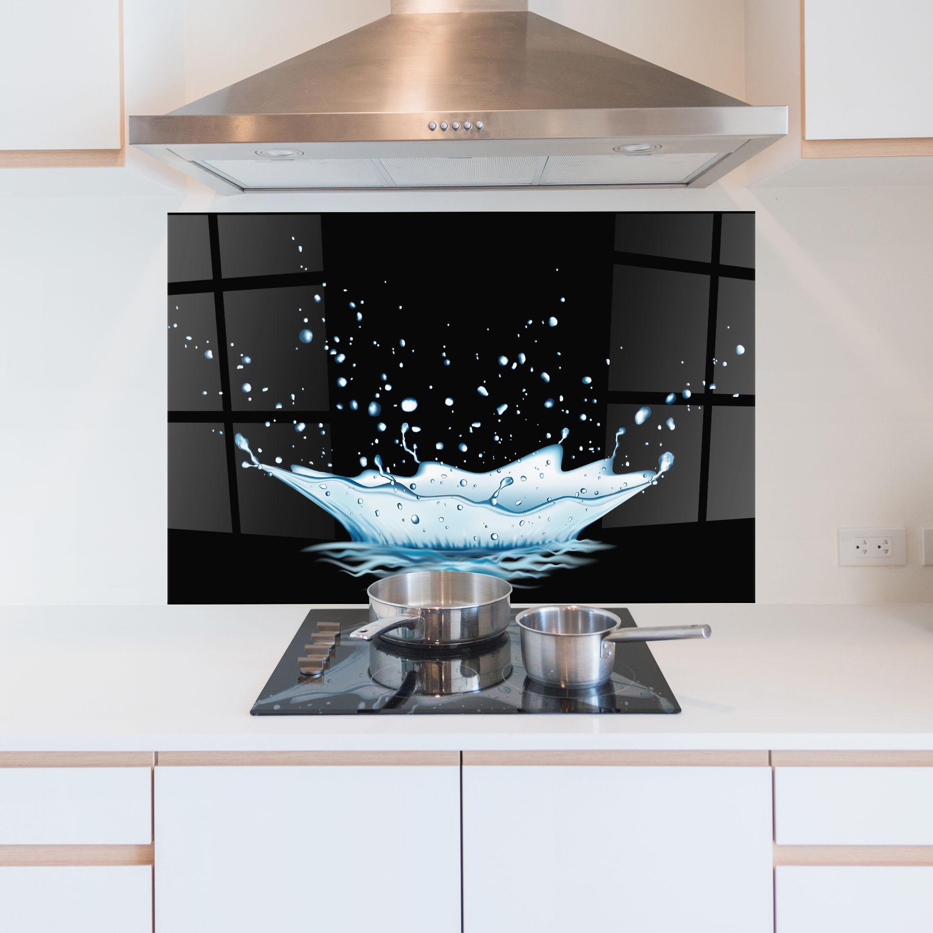 Küchenrückwand Glas Water Splash On Black mockup 5
