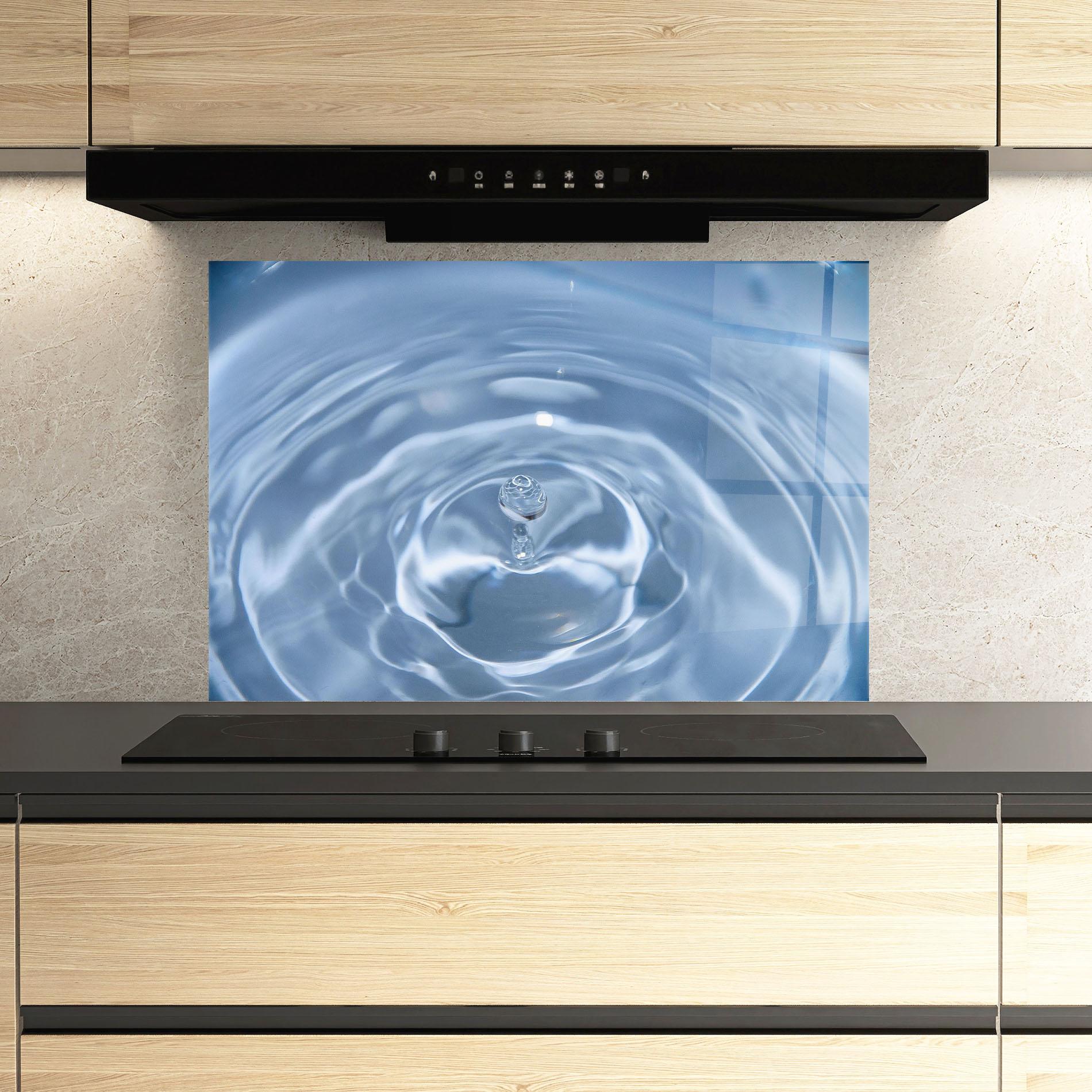 Küchenrückwand Glas Clean Water mockup 3