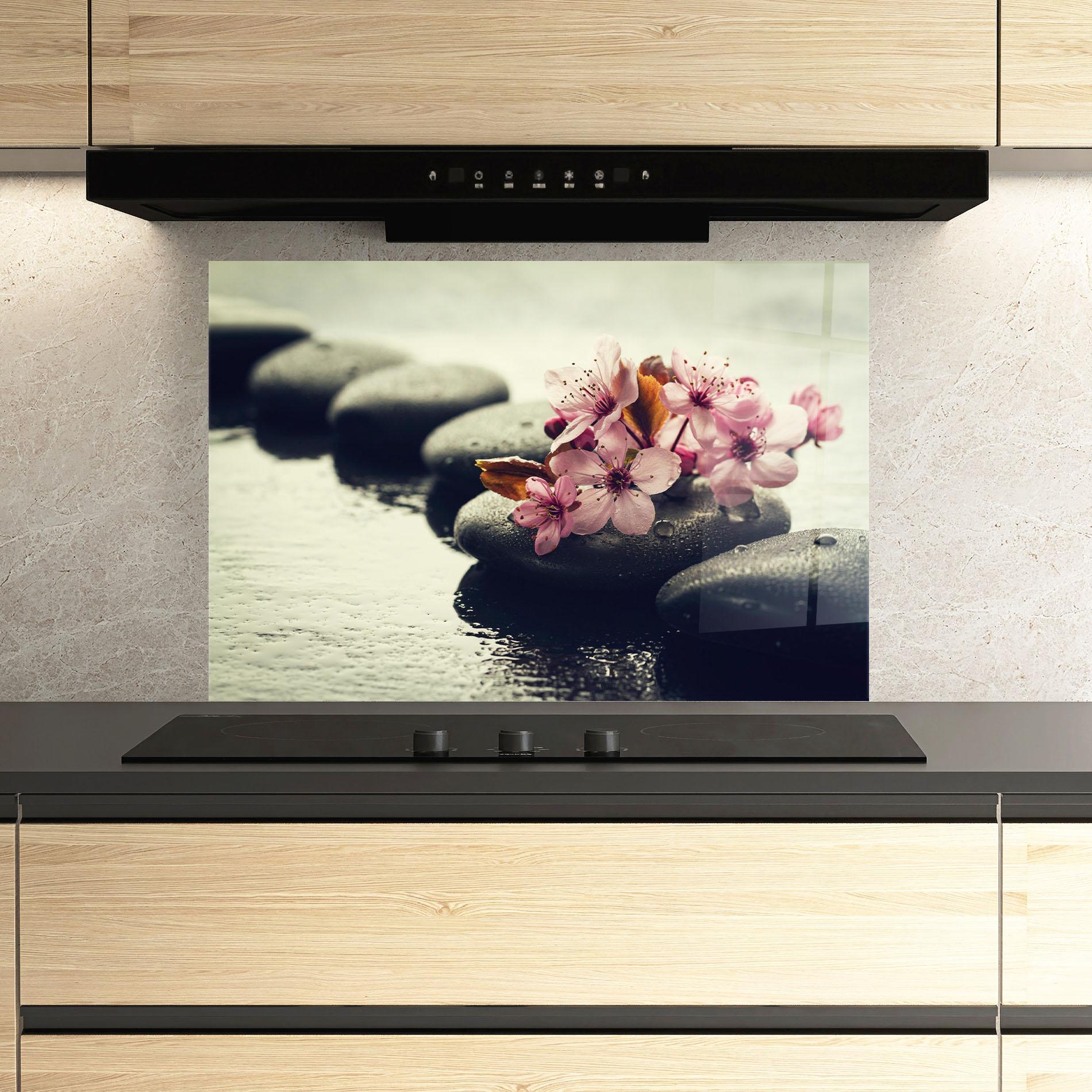 Küchenrückwand Glas Hot Spa Flowers mockup 3