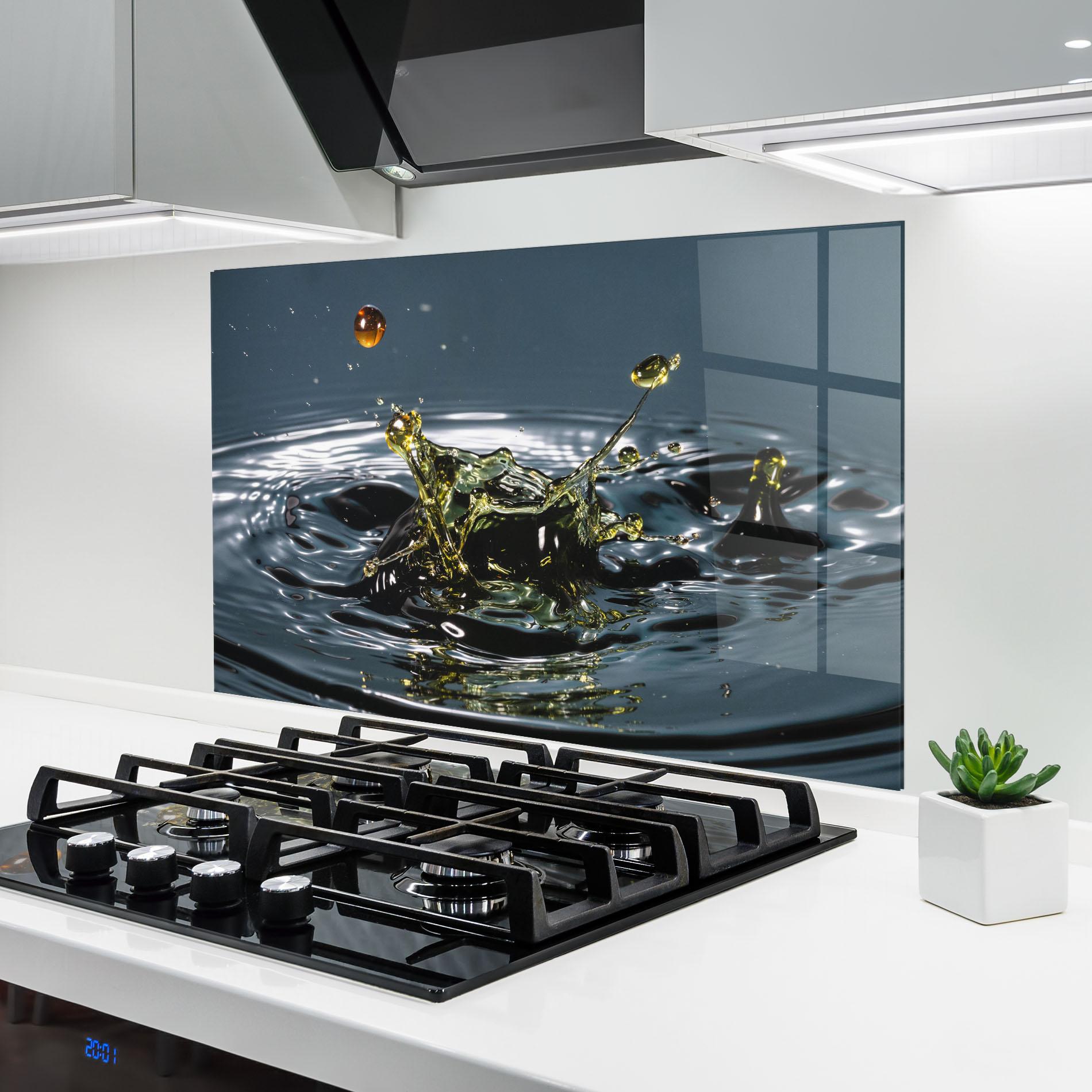 Küchenrückwand Glas Beautiful Life Water mockup 6