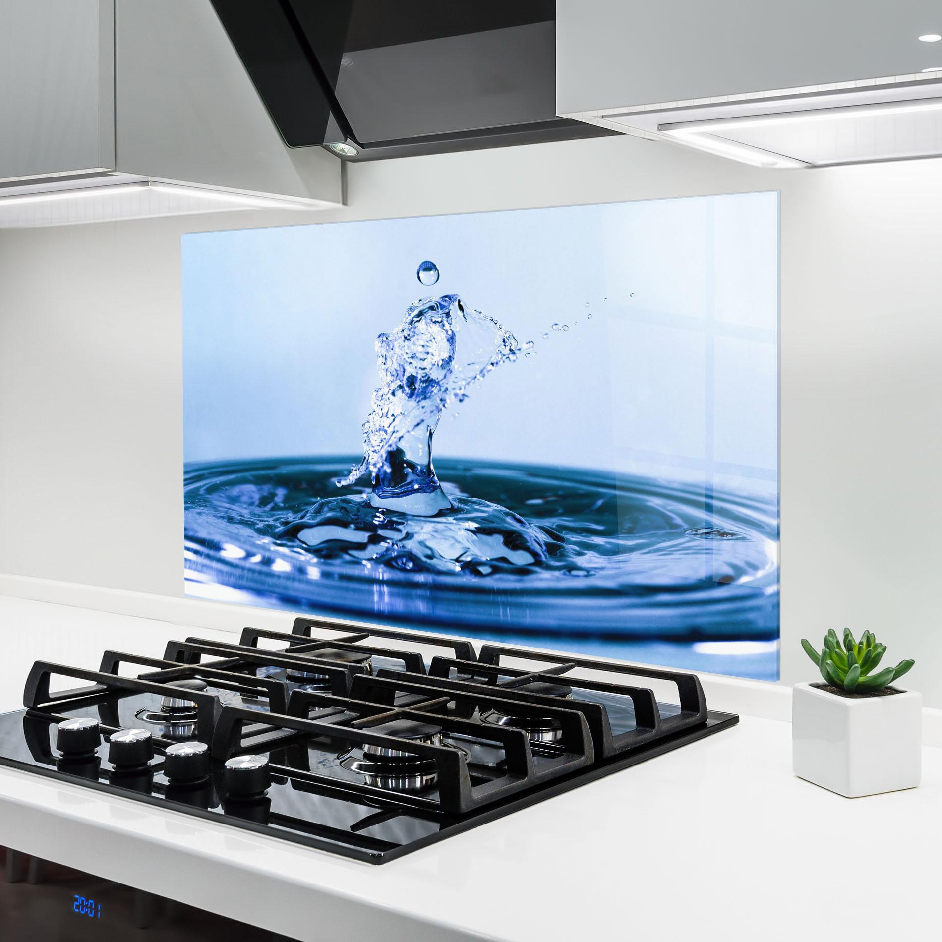 Küchenrückwand Glas Clear Water Splash mockup 6