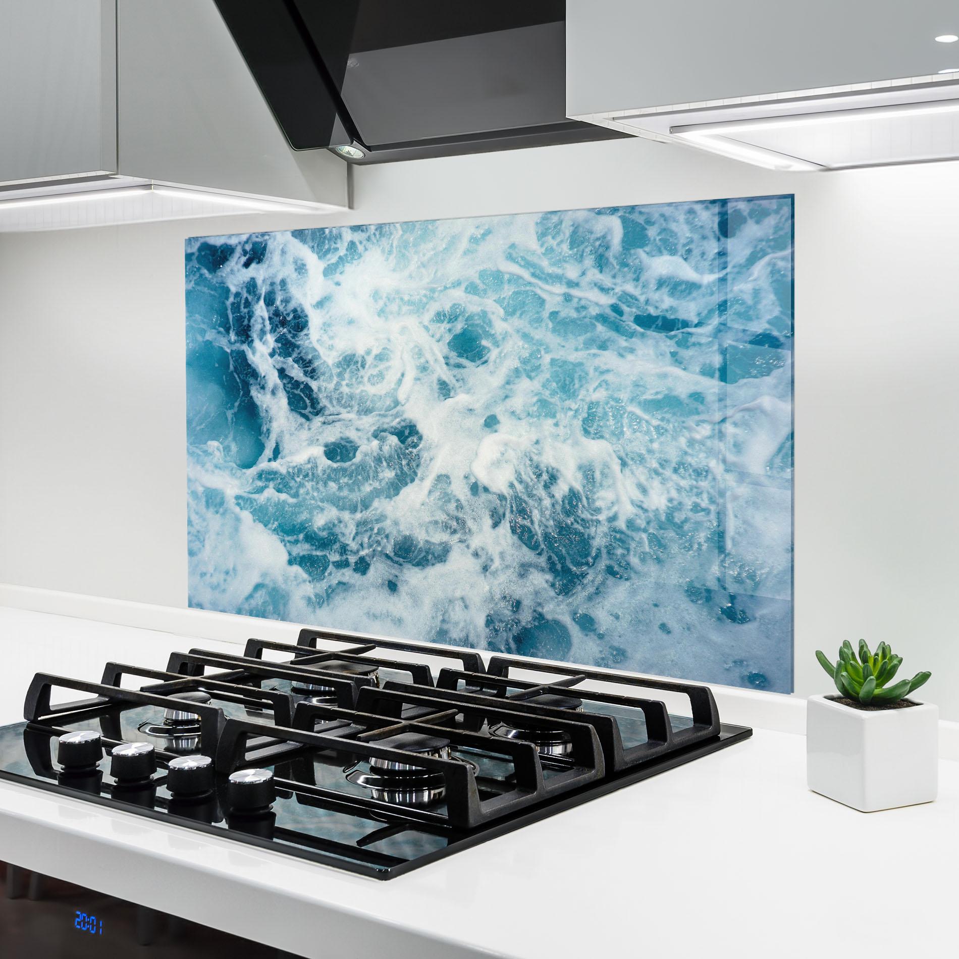 Küchenrückwand Glas White Water Wave mockup 6