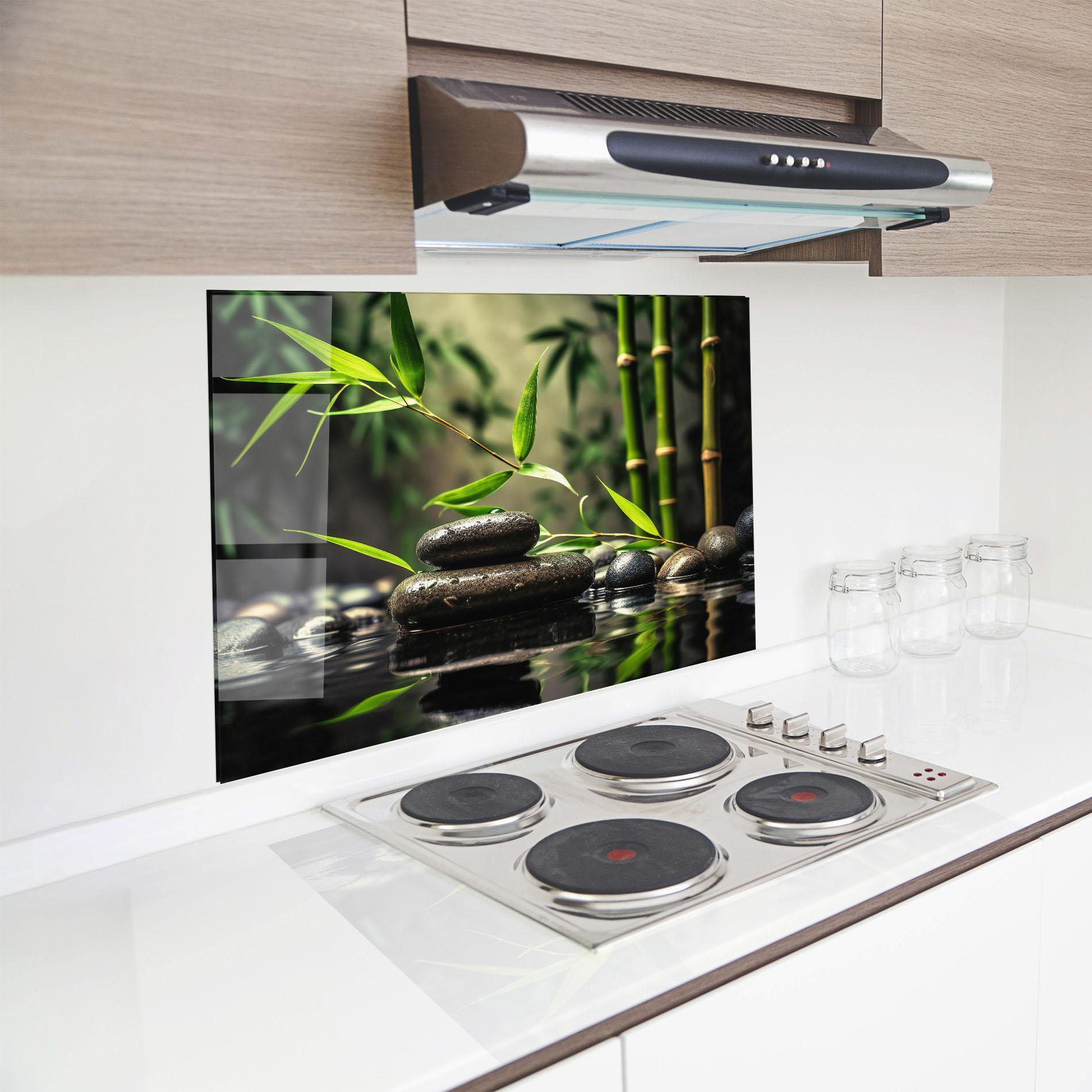 Küchenrückwand Glas Bamboo Plant Water mockup 8