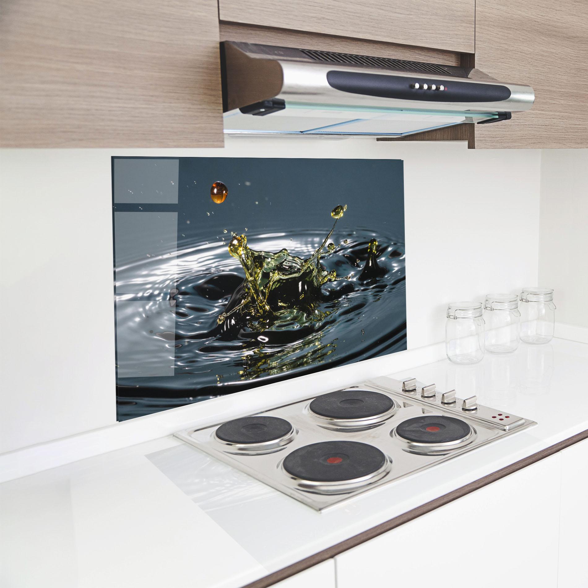 Küchenrückwand Glas Beautiful Life Water mockup 8