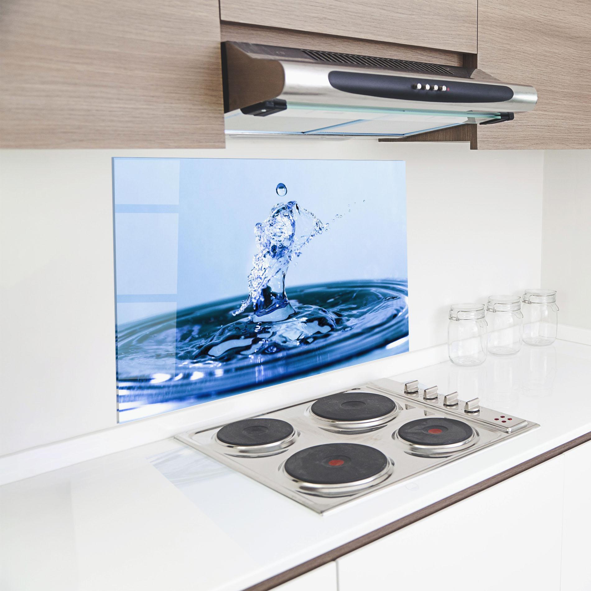 Küchenrückwand Glas Clear Water Splash mockup 8