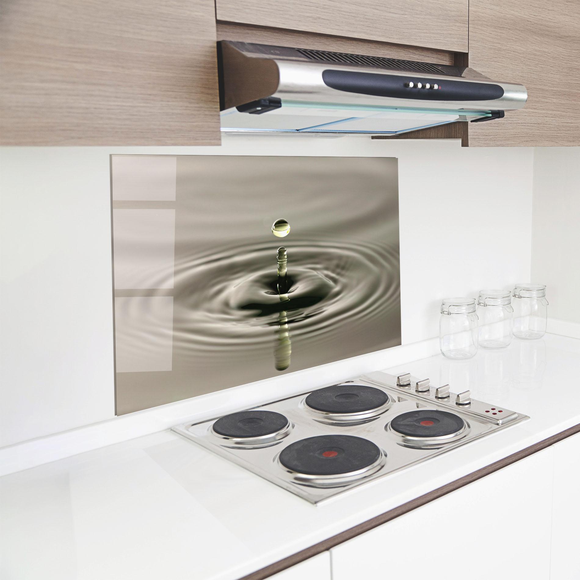 Küchenrückwand Glas Green Water Drop mockup 8