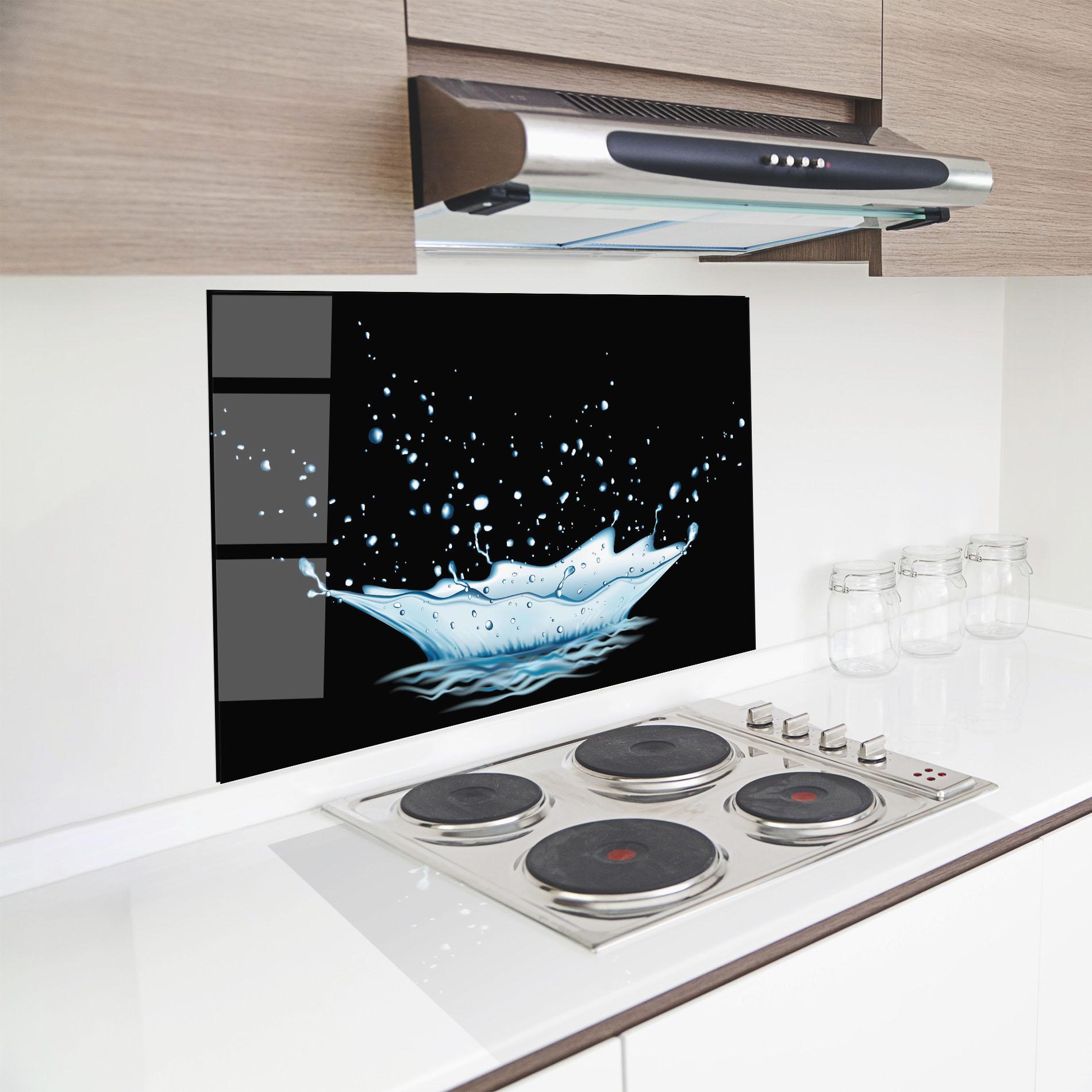 Küchenrückwand Glas Water Splash On Black mockup 8