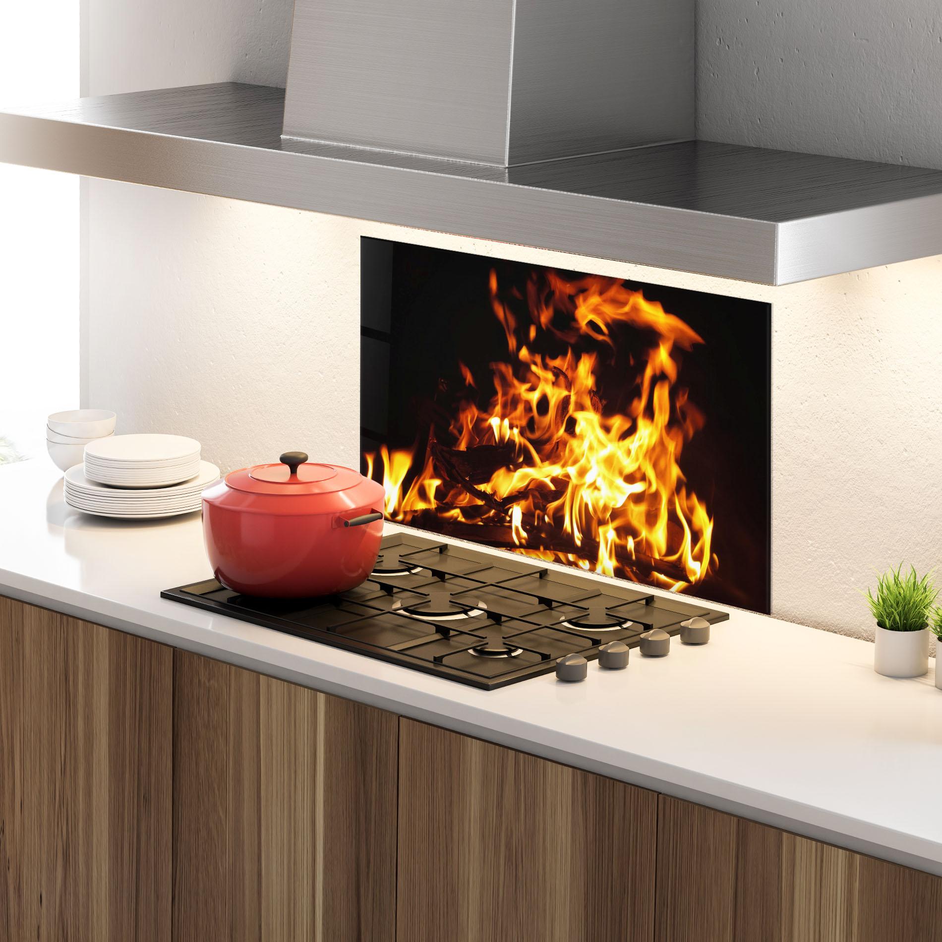 Küchenrückwand Glas Wild Fire Close Up mockup 4