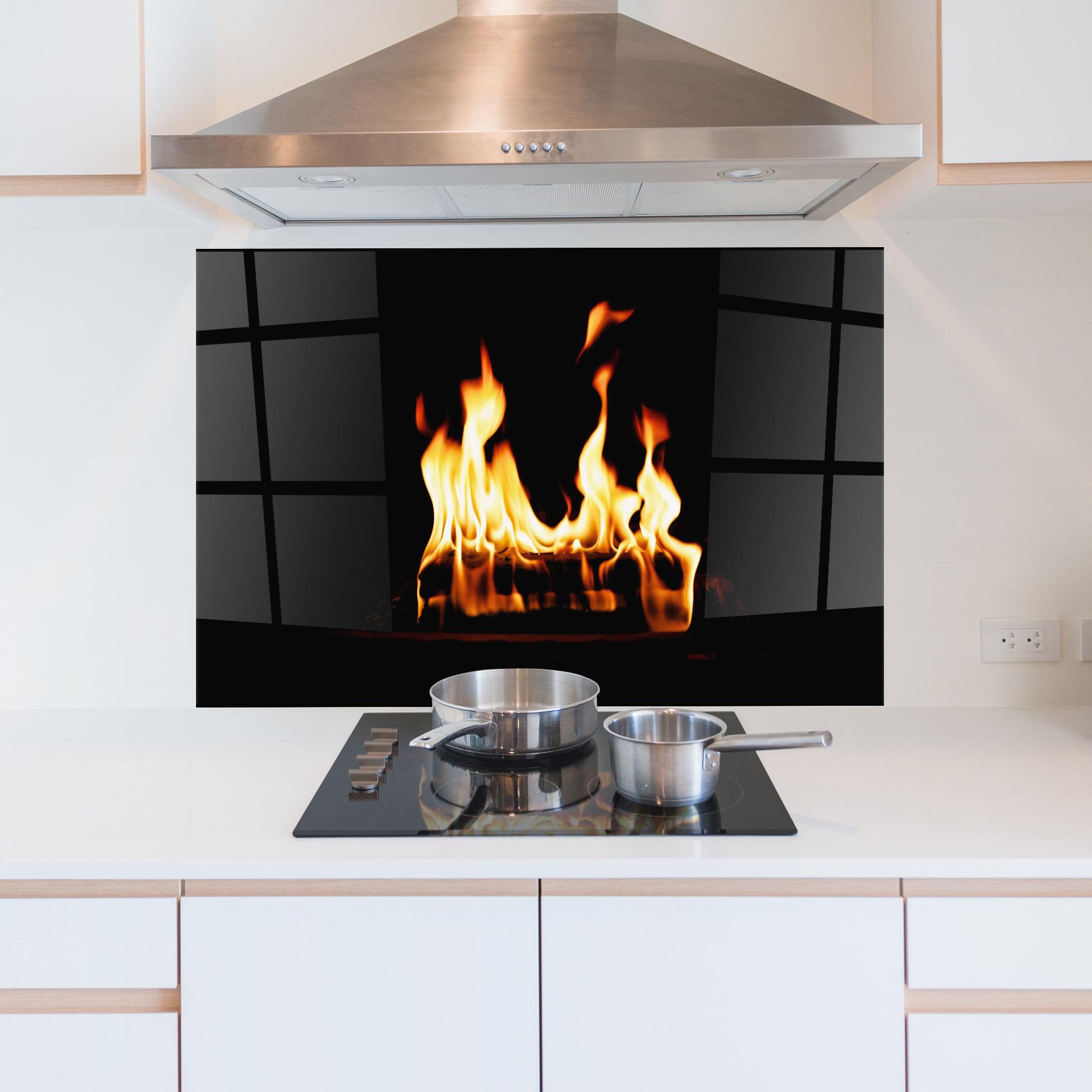 Küchenrückwand Glas Calm Fire mockup 5