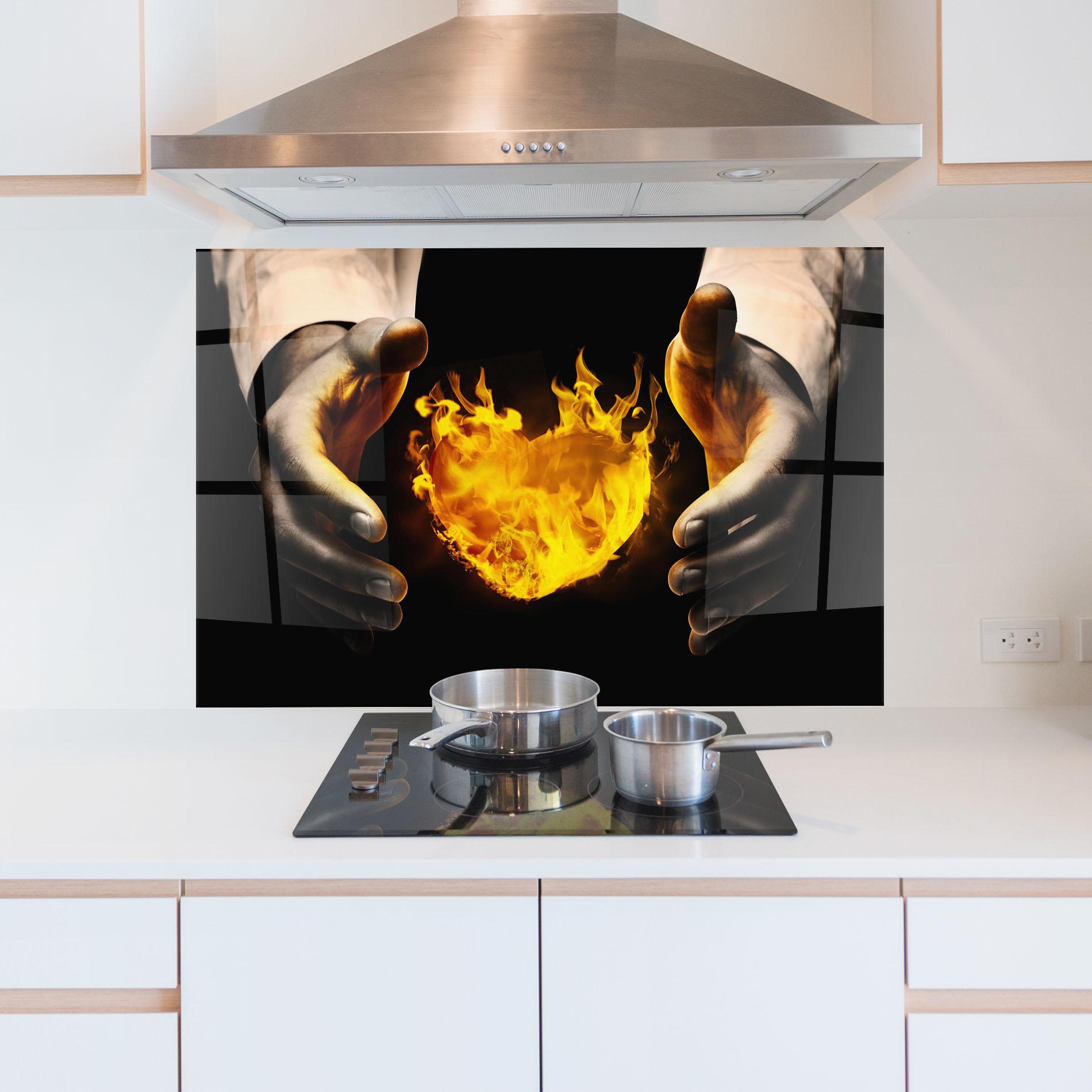 Küchenrückwand Glas Fire Heart mockup 5