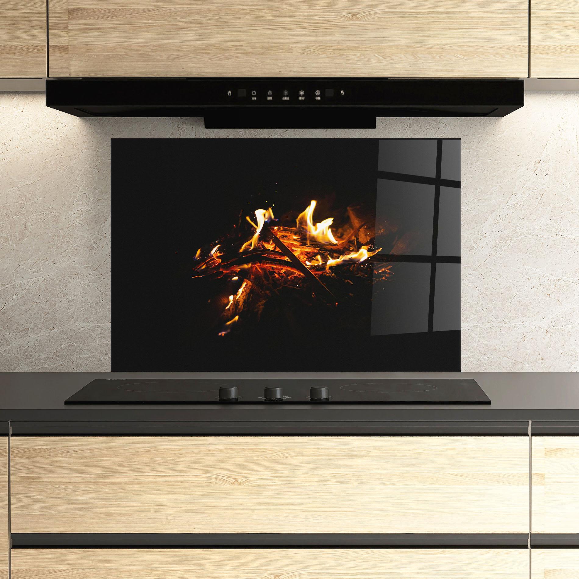 Küchenrückwand Glas Fiery Blaze mockup 3