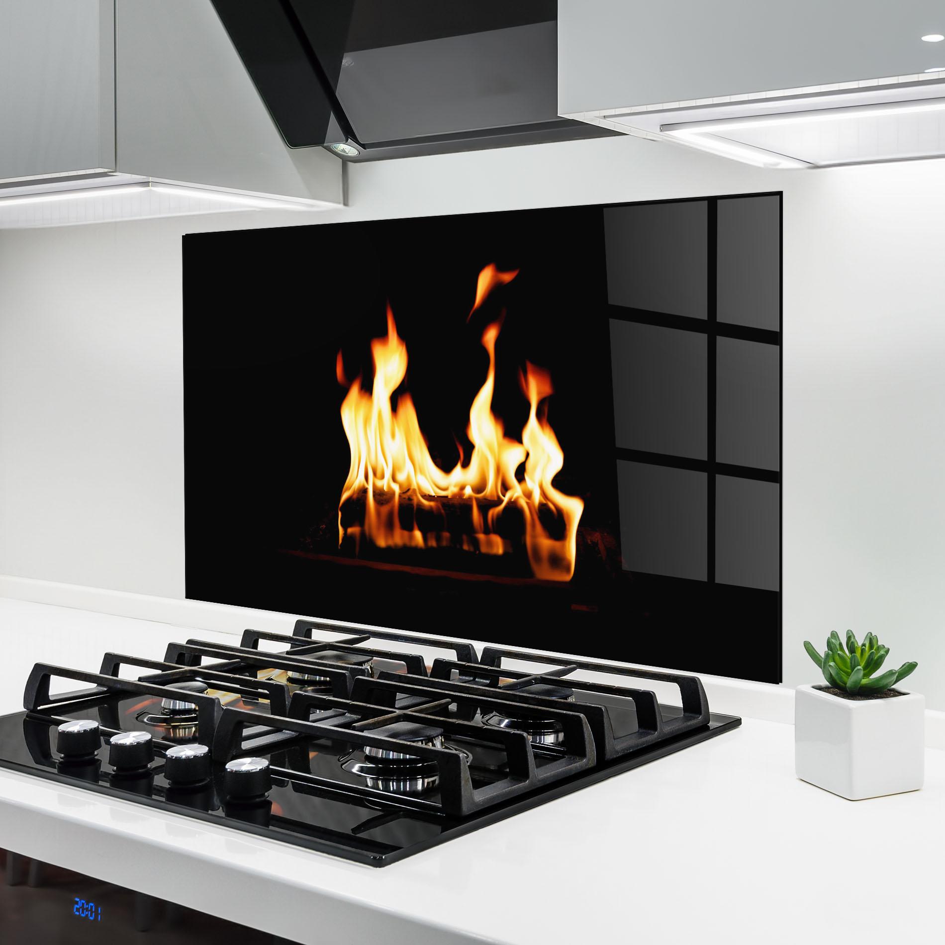 Küchenrückwand Glas Calm Fire mockup 6