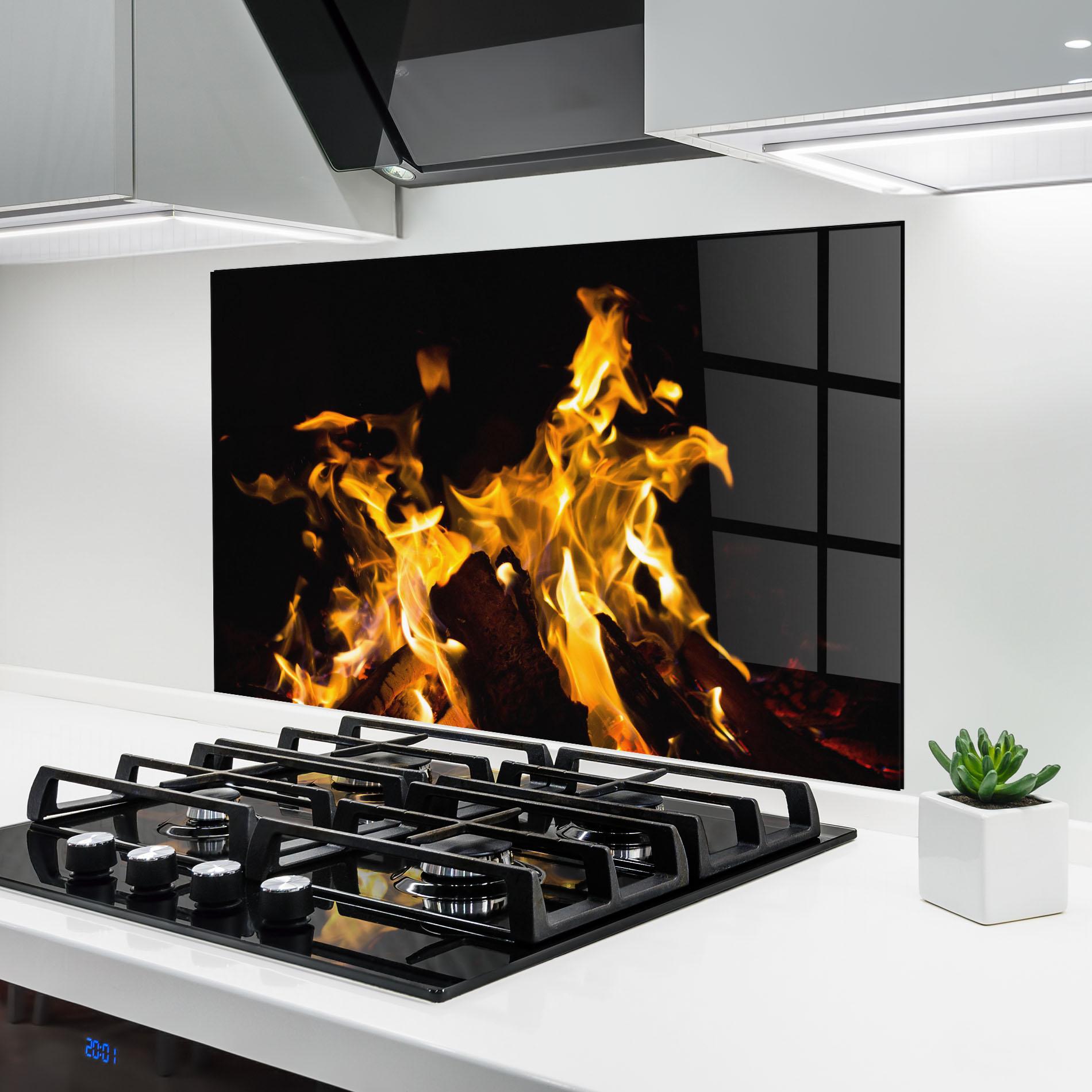 Küchenrückwand Glas Fire Dance mockup 6