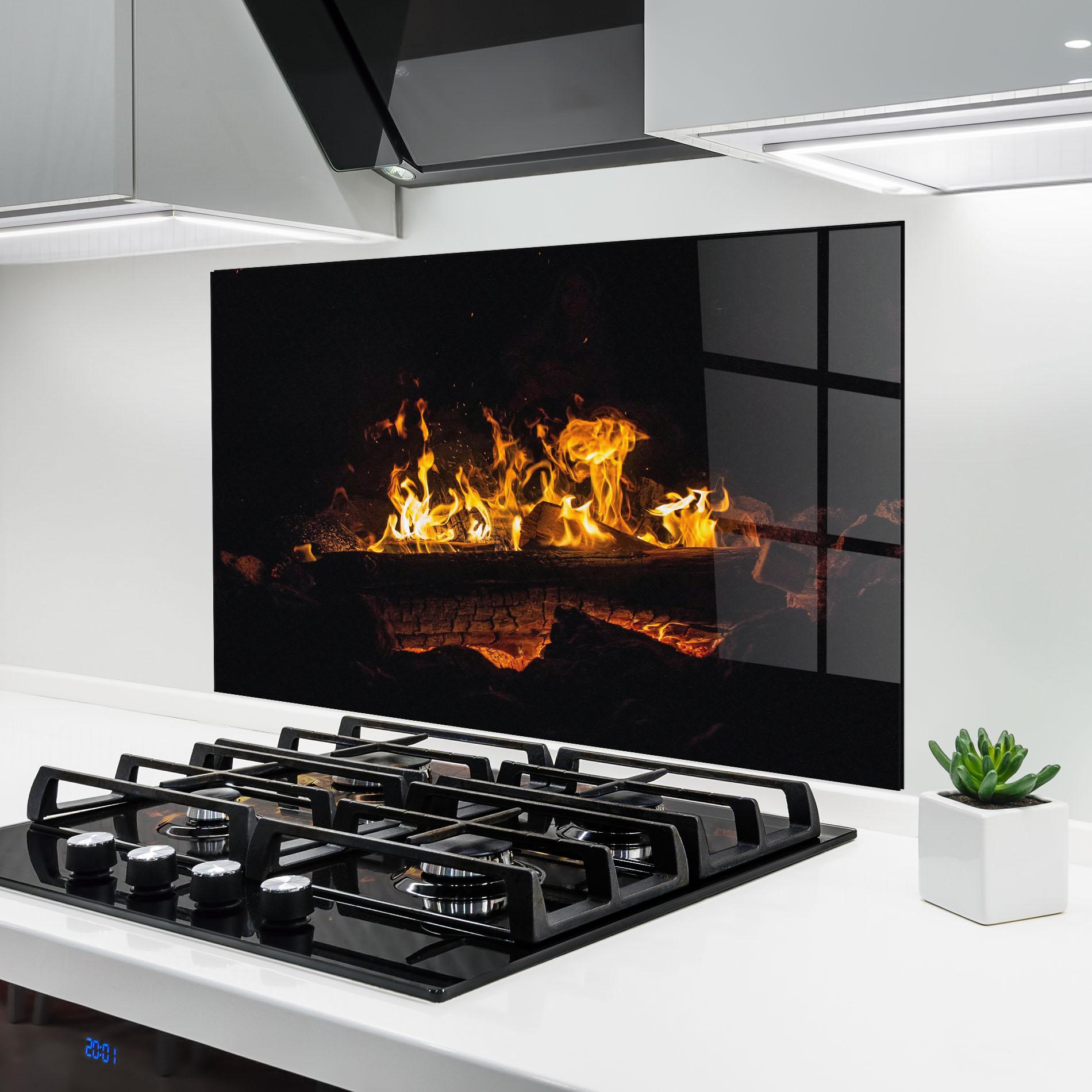Küchenrückwand Glas Fire Wood mockup 6