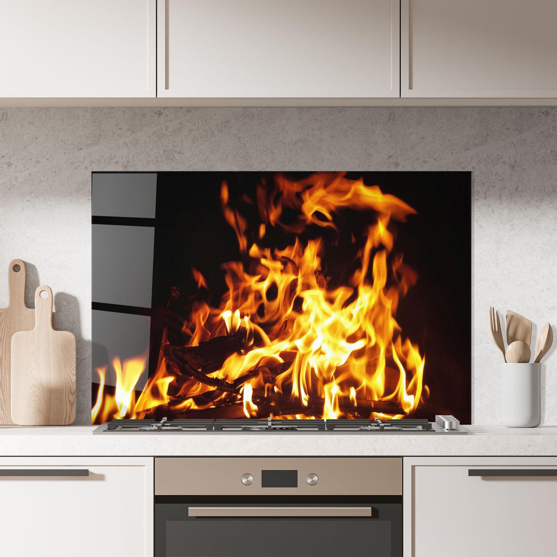 Küchenrückwand Glas Wild Fire Close Up mockup 7