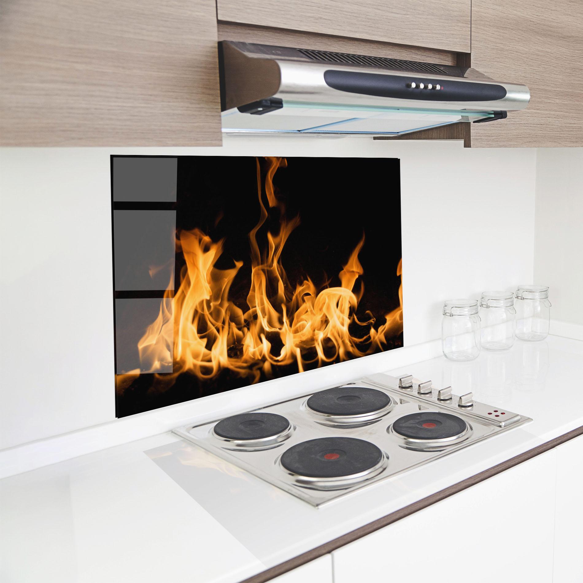 Küchenrückwand Glas Bright Flame mockup 8