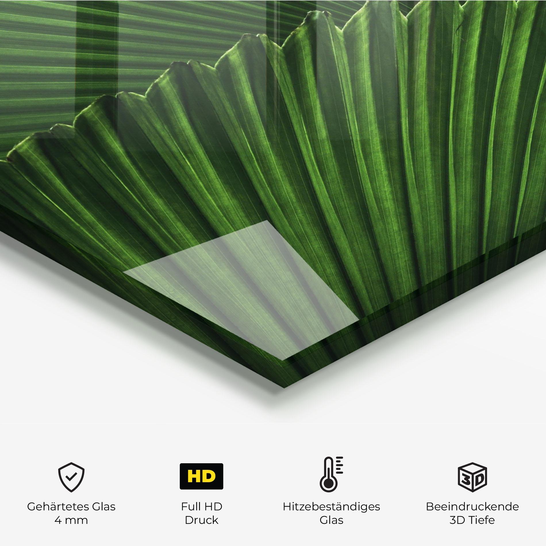 Küchenrückwand Glas Strong Green Leaf Art mockup 2