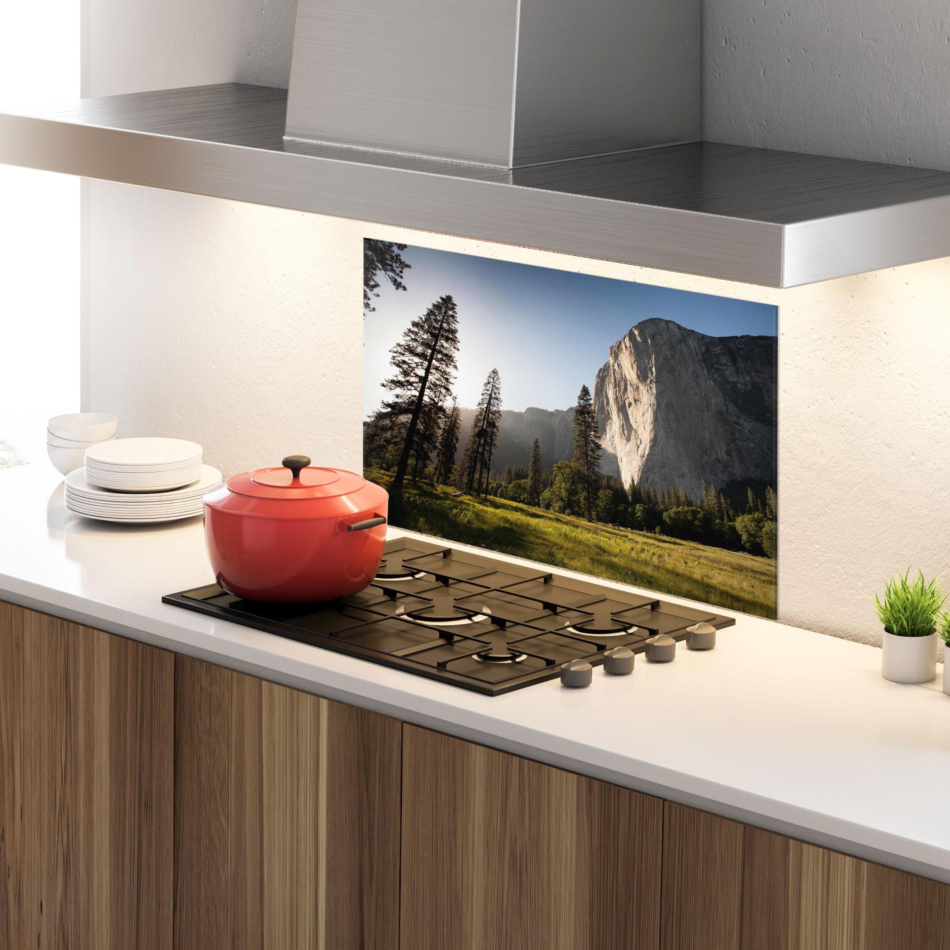 Küchenrückwand Glas Mountain Relaxing View mockup 4