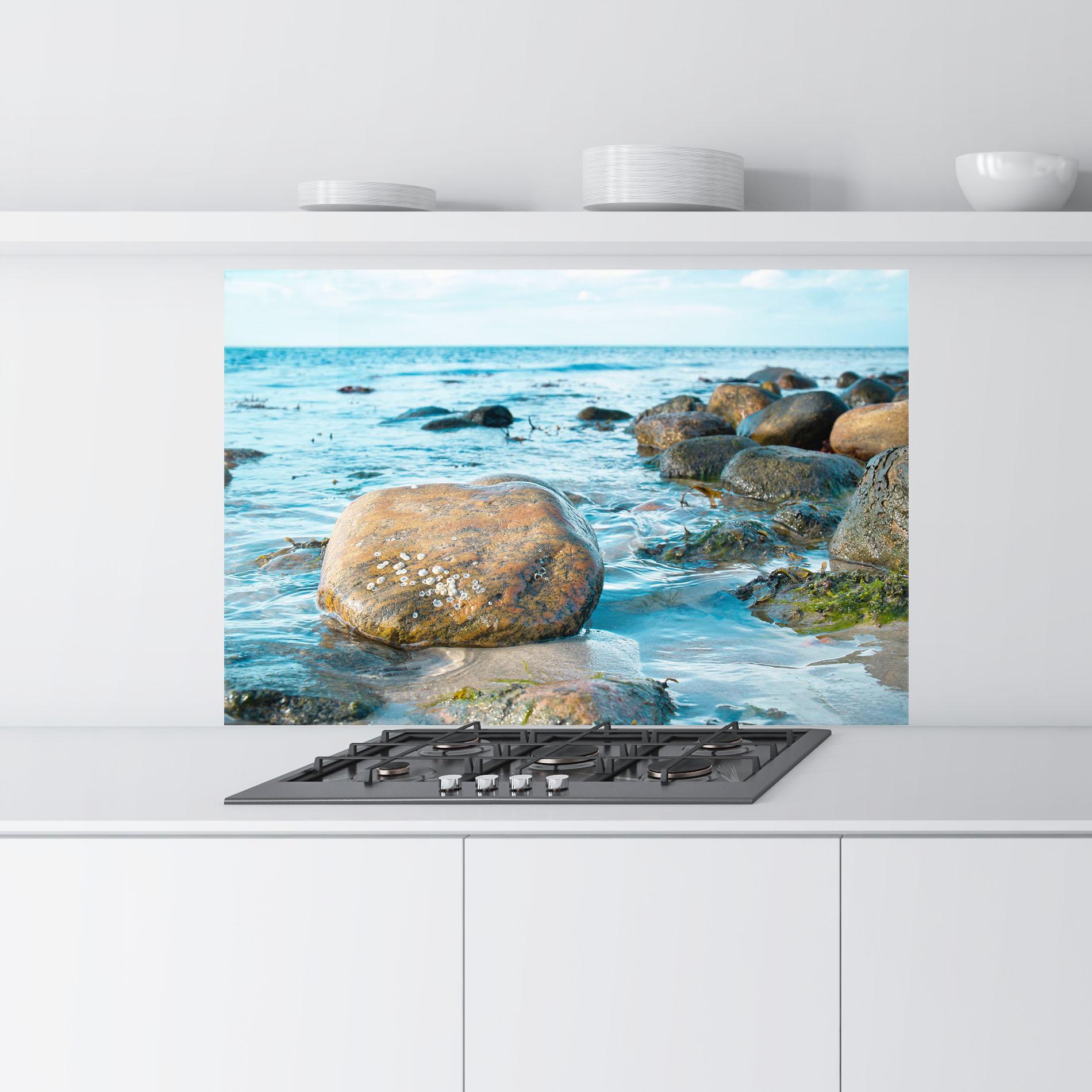 Küchenrückwand Glas Beach Stones mockup 9