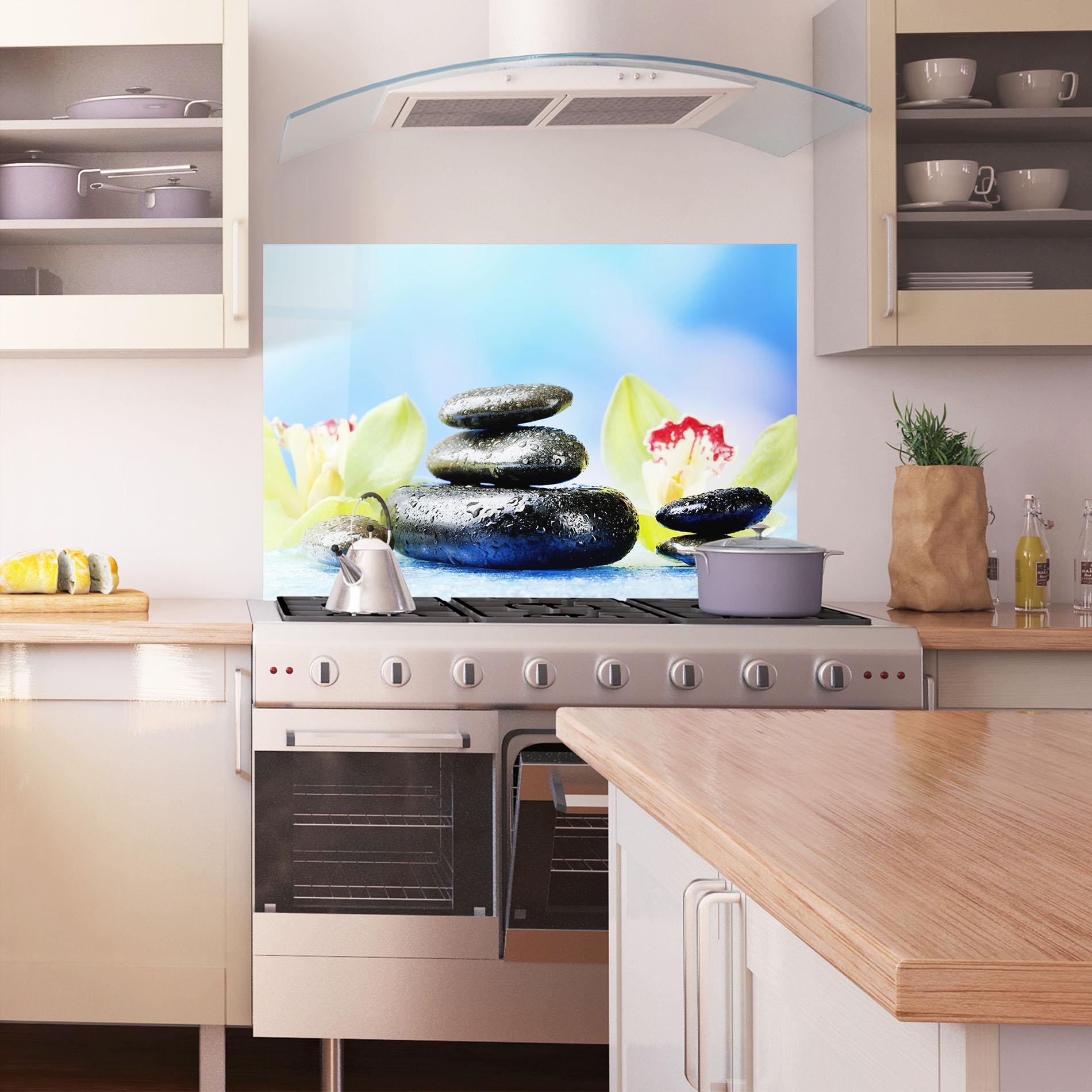 Küchenrückwand Glas Blooming Orchid Stone mockup 1