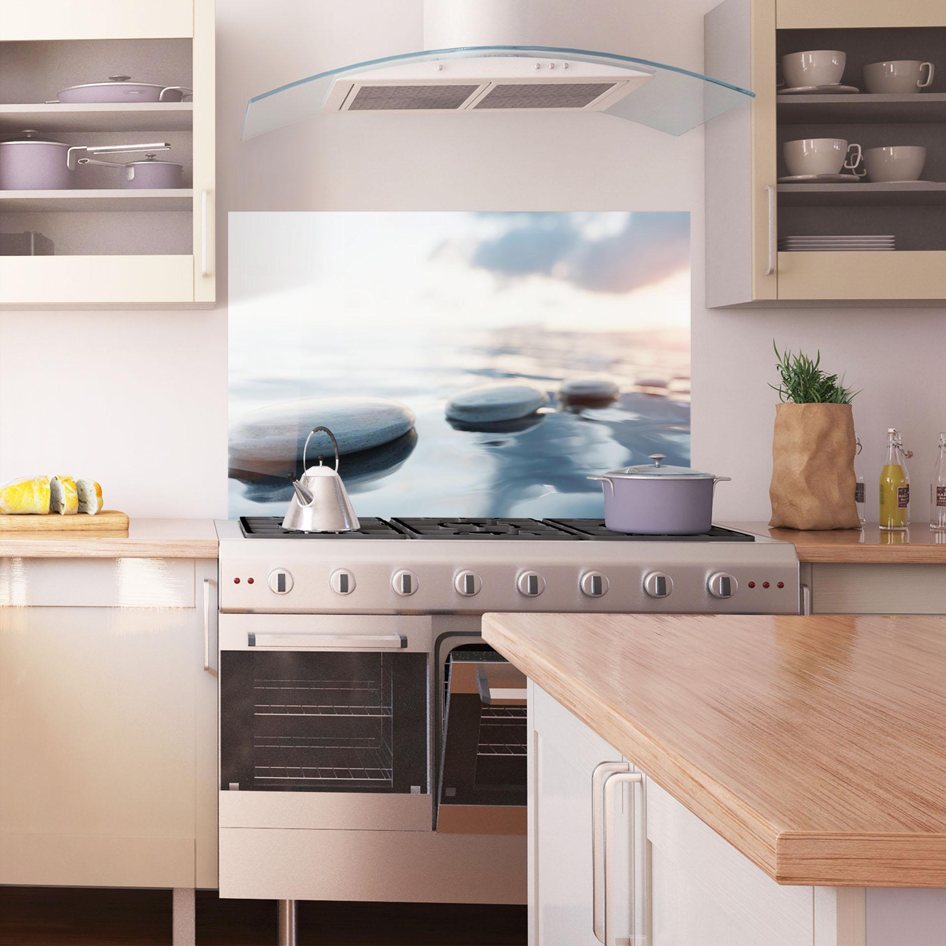 Küchenrückwand Glas Calm Water Stone mockup 1