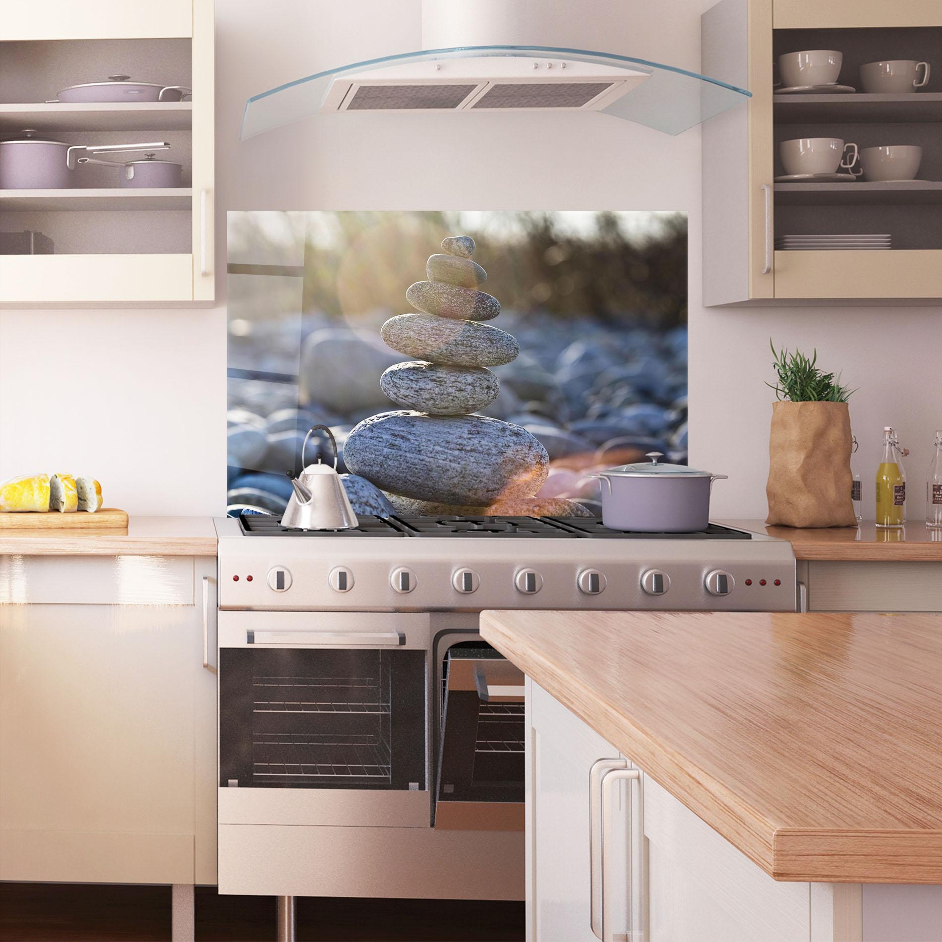 Küchenrückwand Glas Closeup Shot Rocks mockup 1