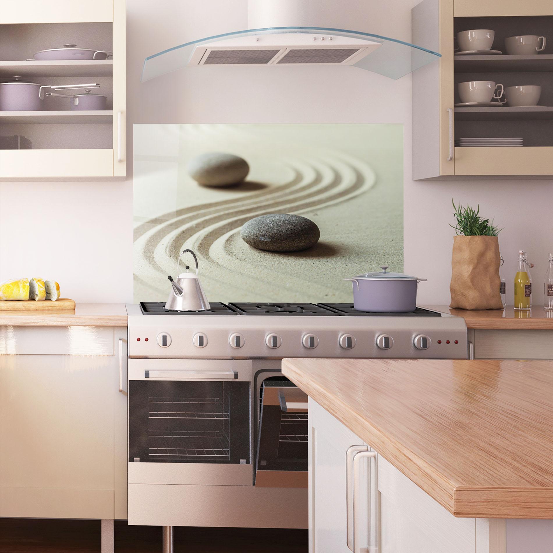 Küchenrückwand Glas Cream Sand Stones mockup 1