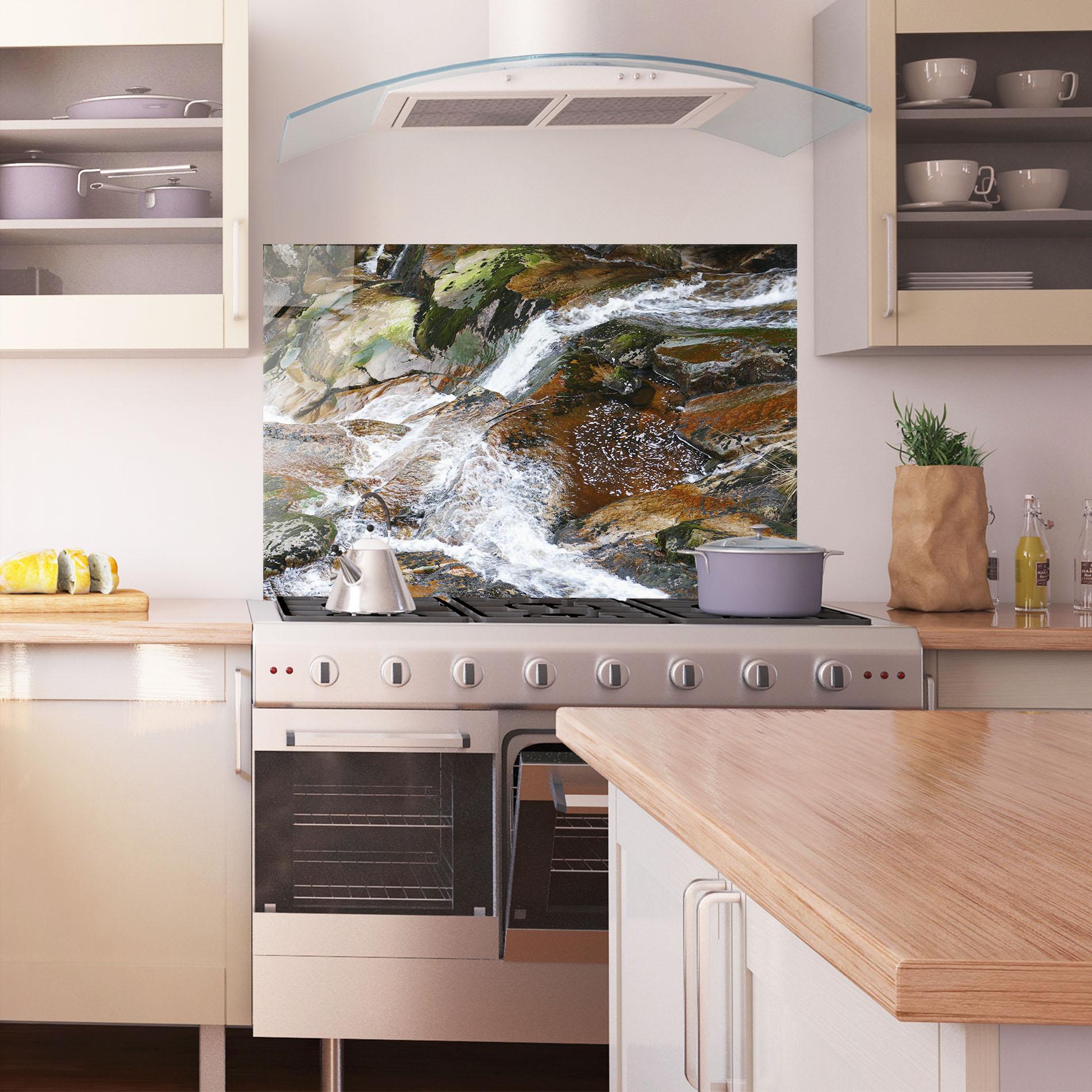 Küchenrückwand Glas Forest Peace mockup 1