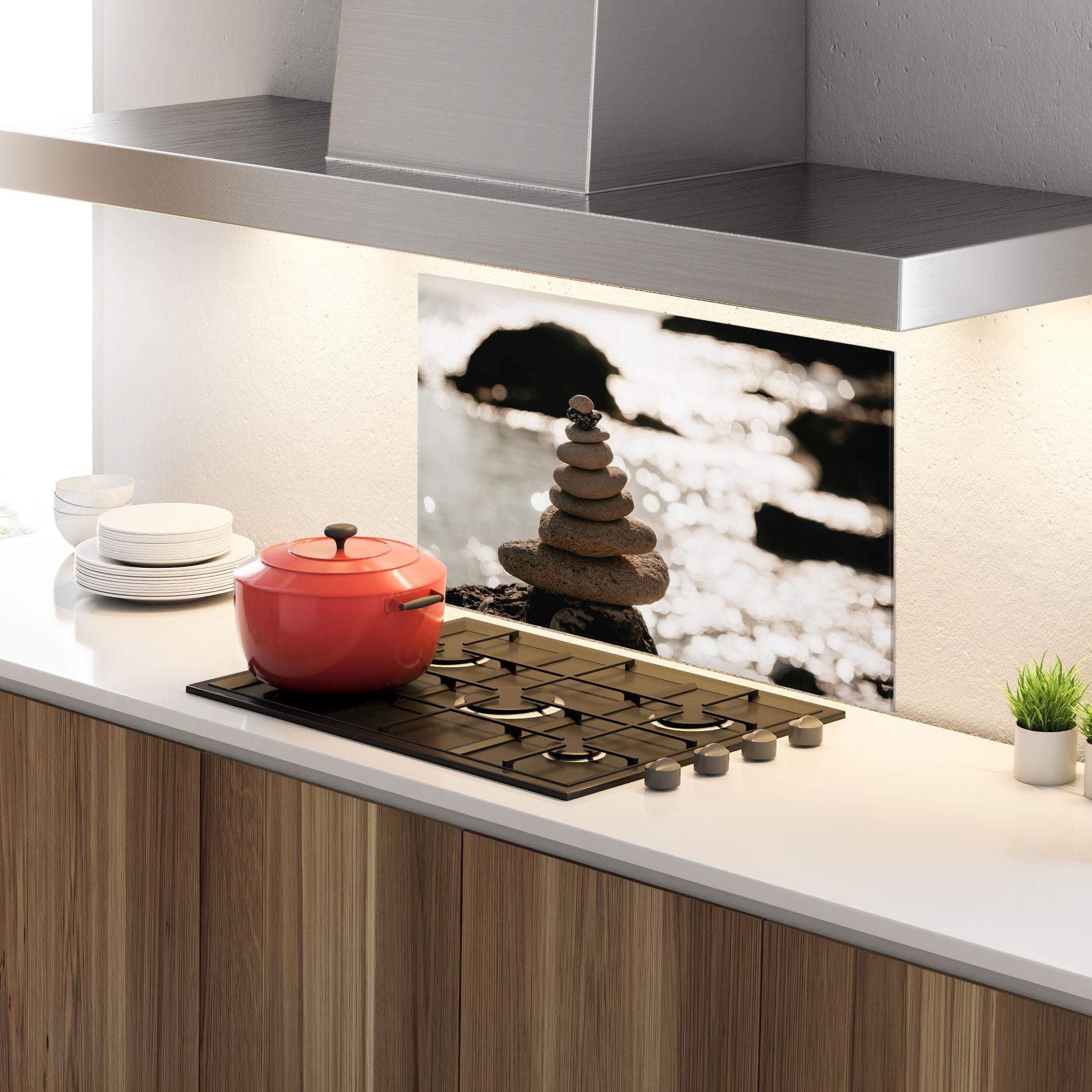 Küchenrückwand Glas Pyramid Stones mockup 4