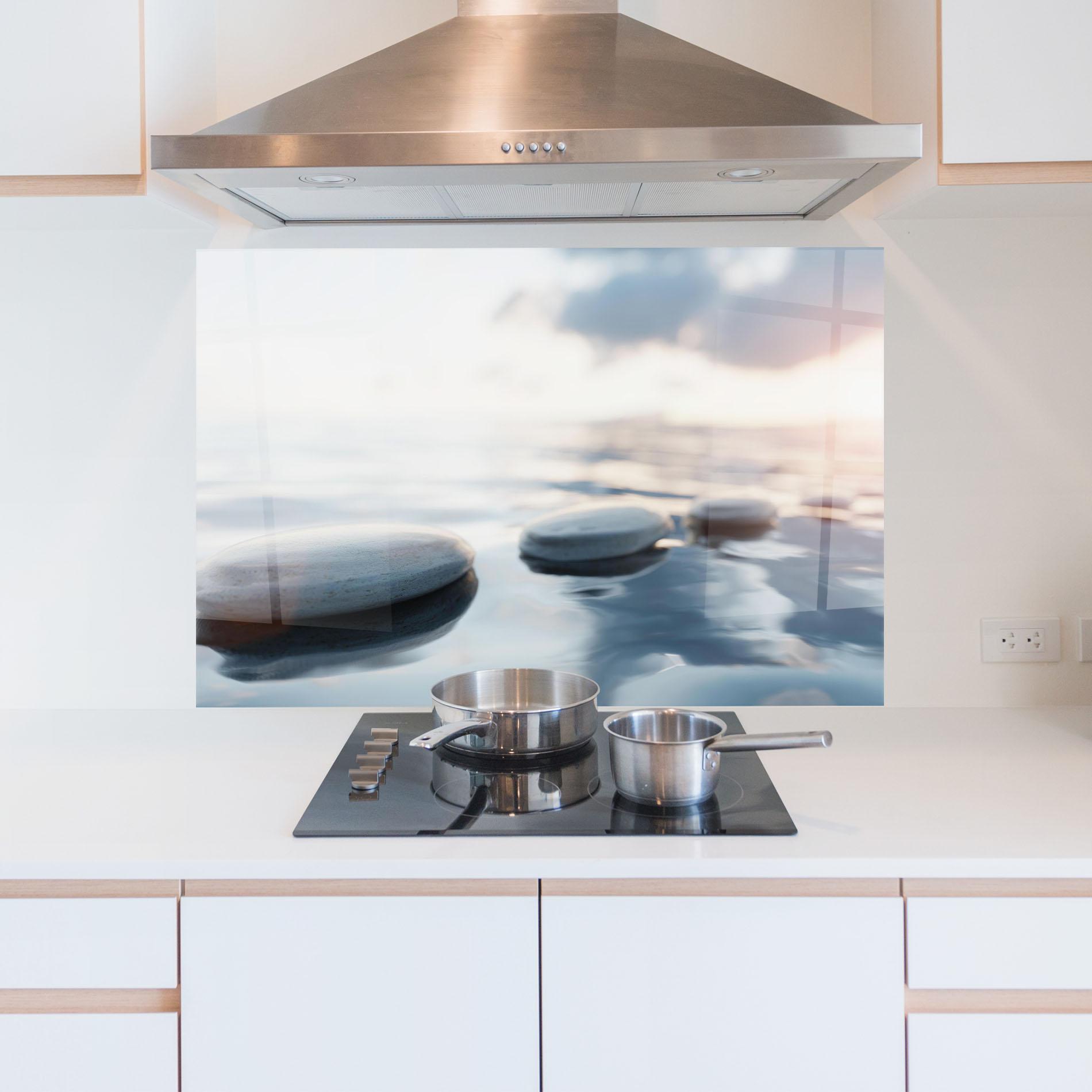 Küchenrückwand Glas Calm Water Stone mockup 5