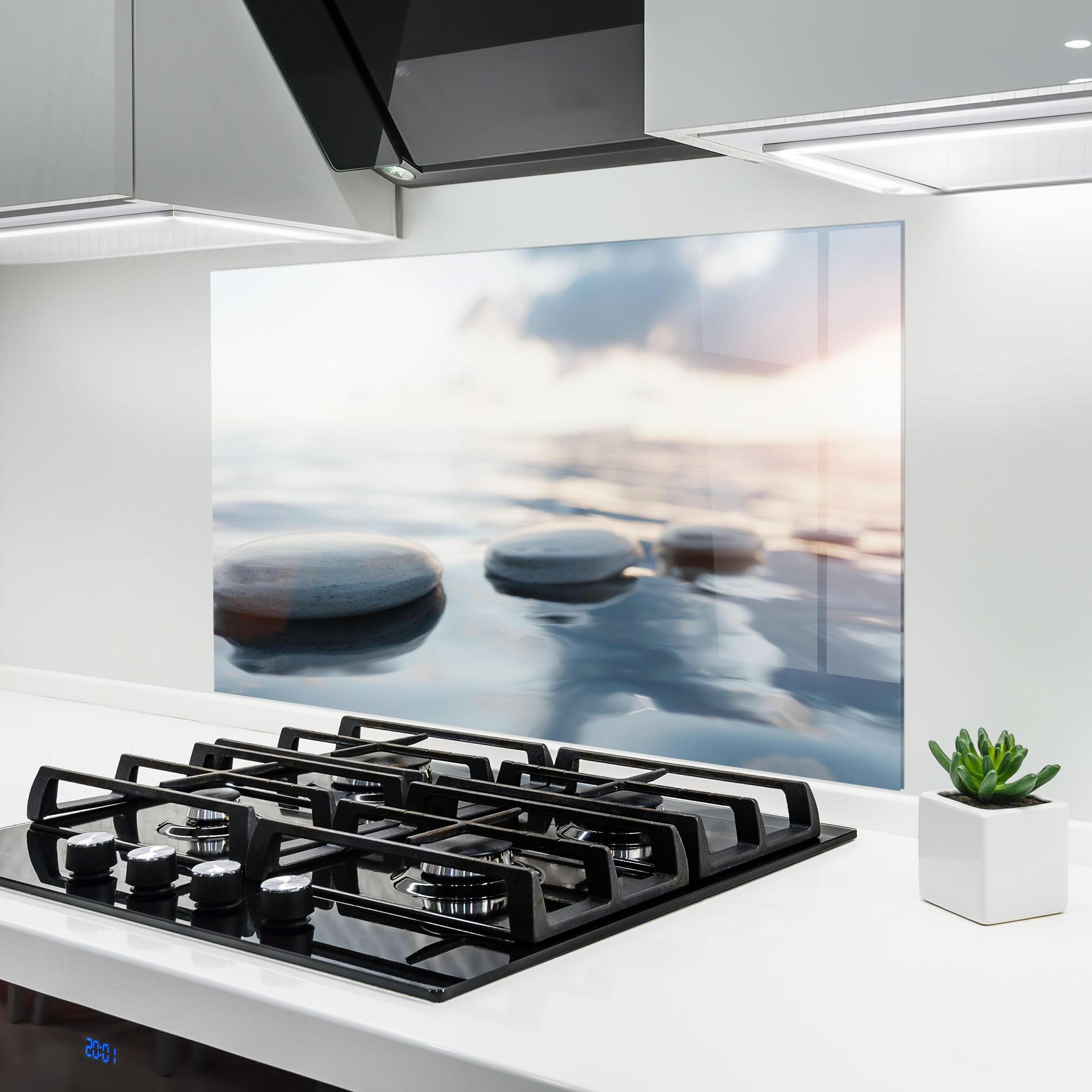 Küchenrückwand Glas Calm Water Stone mockup 6