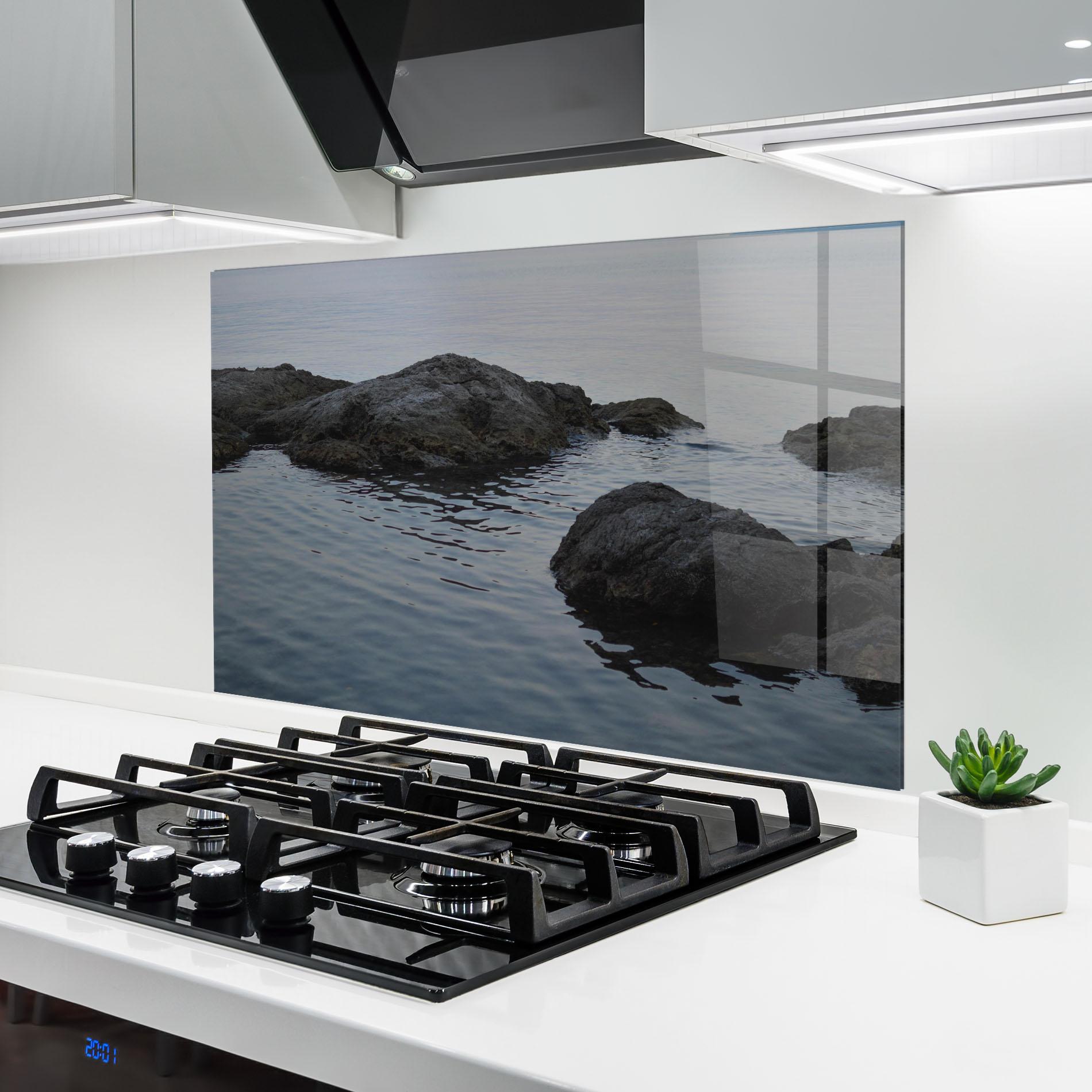 Küchenrückwand Glas Calm Water Stones mockup 6