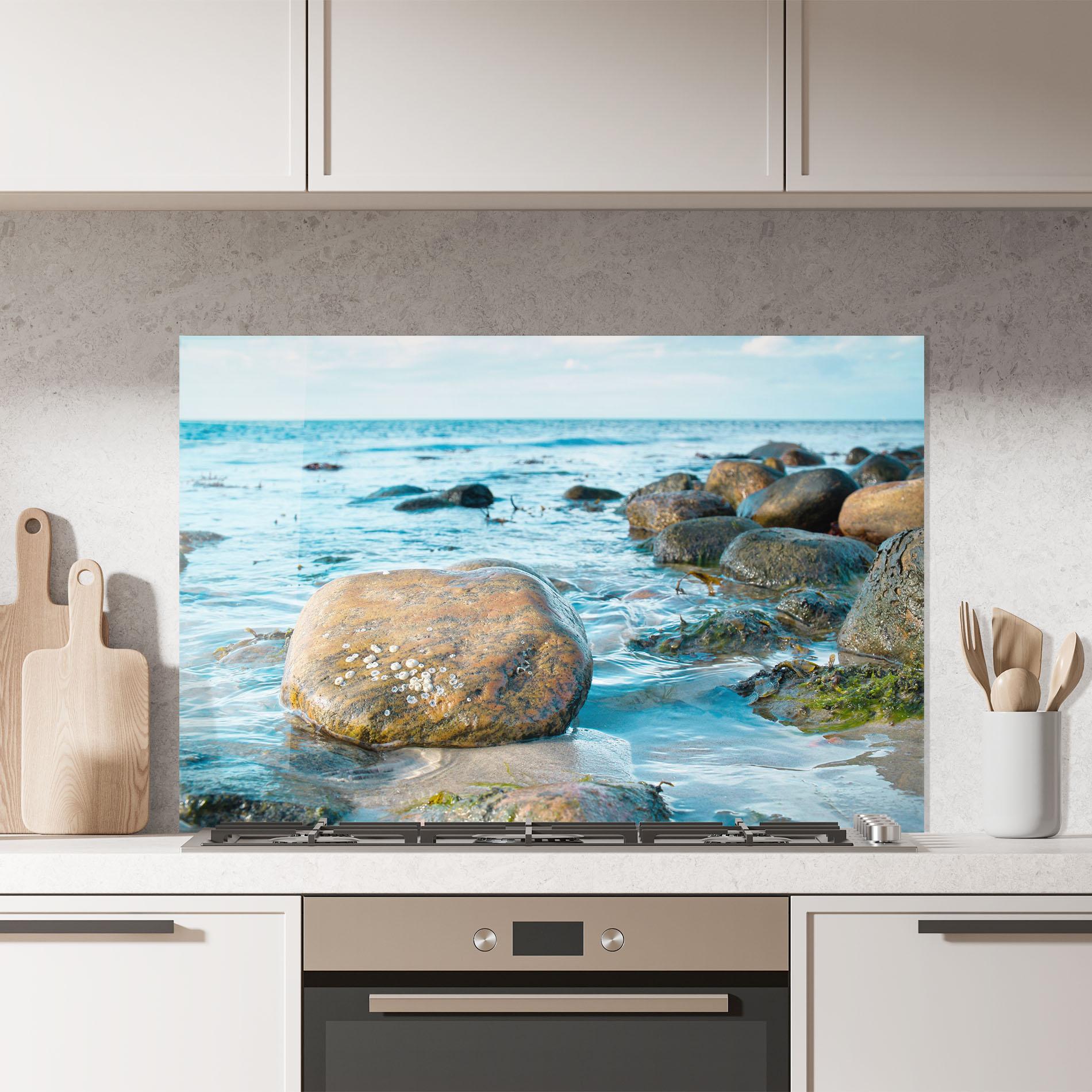 Küchenrückwand Glas Beach Stones mockup 7