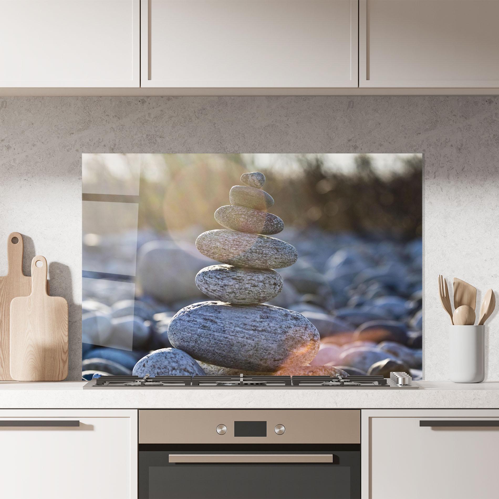 Küchenrückwand Glas Closeup Shot Rocks mockup 7