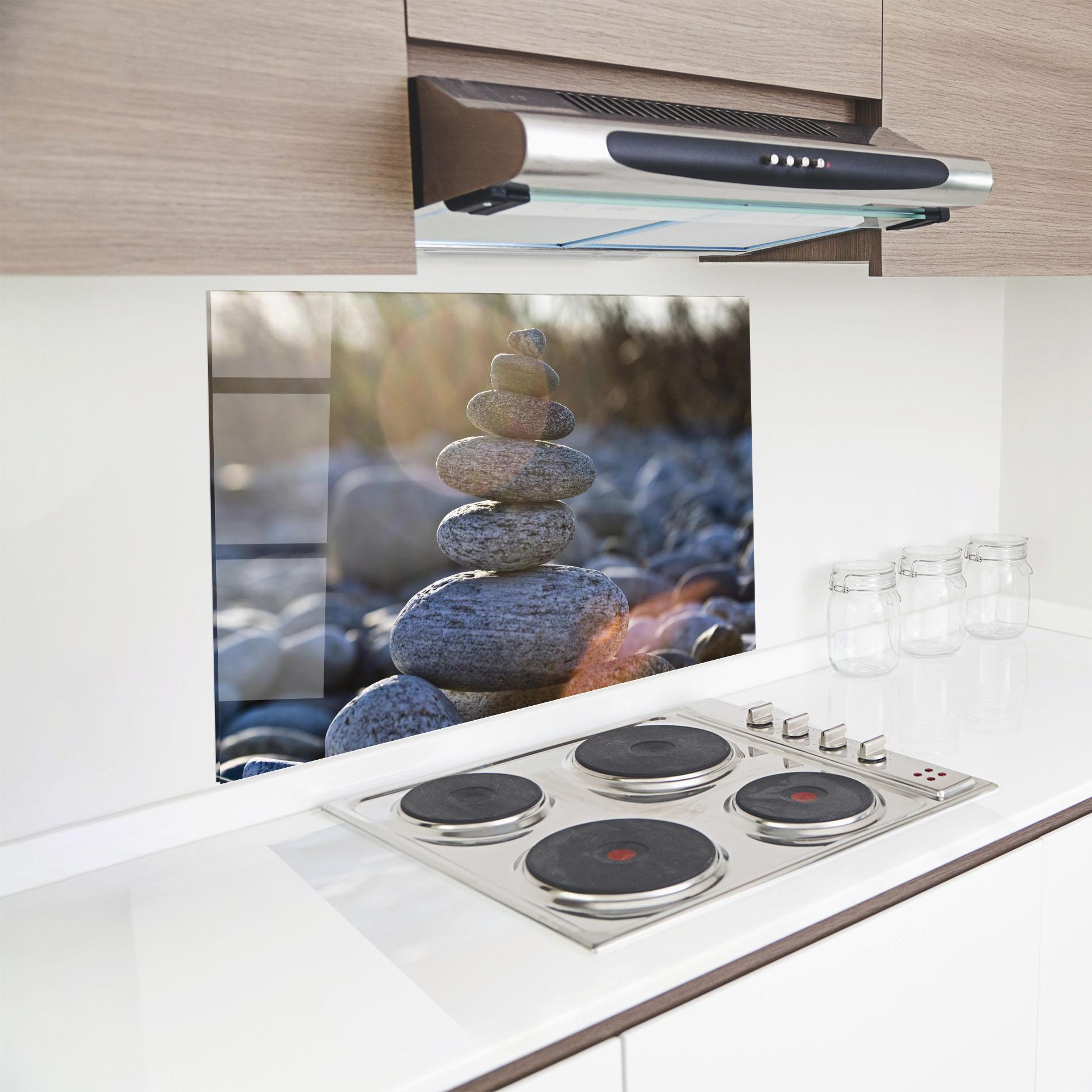 Küchenrückwand Glas Closeup Shot Rocks mockup 8
