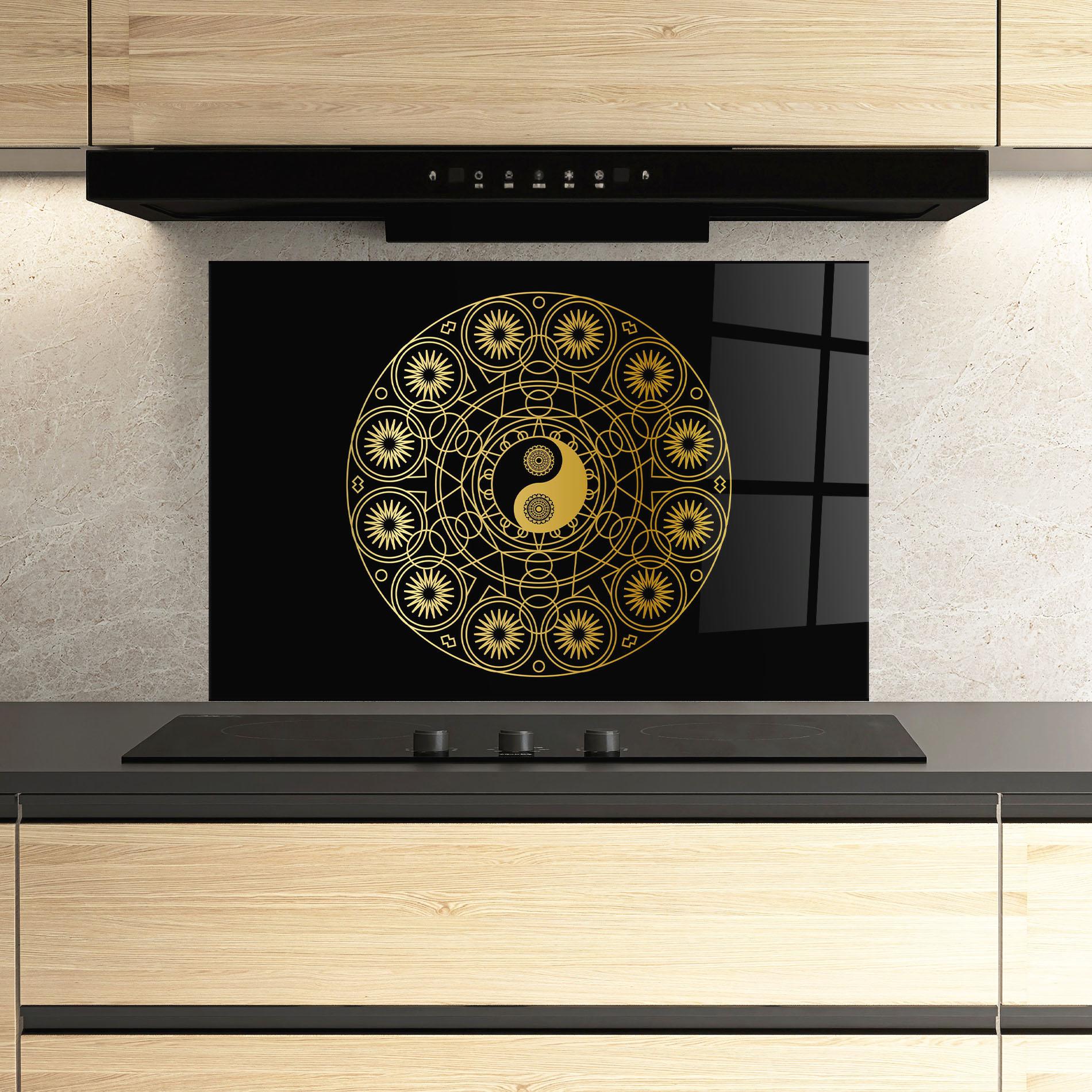 Küchenrückwand Glas Gold Meditation Mandala mockup 3