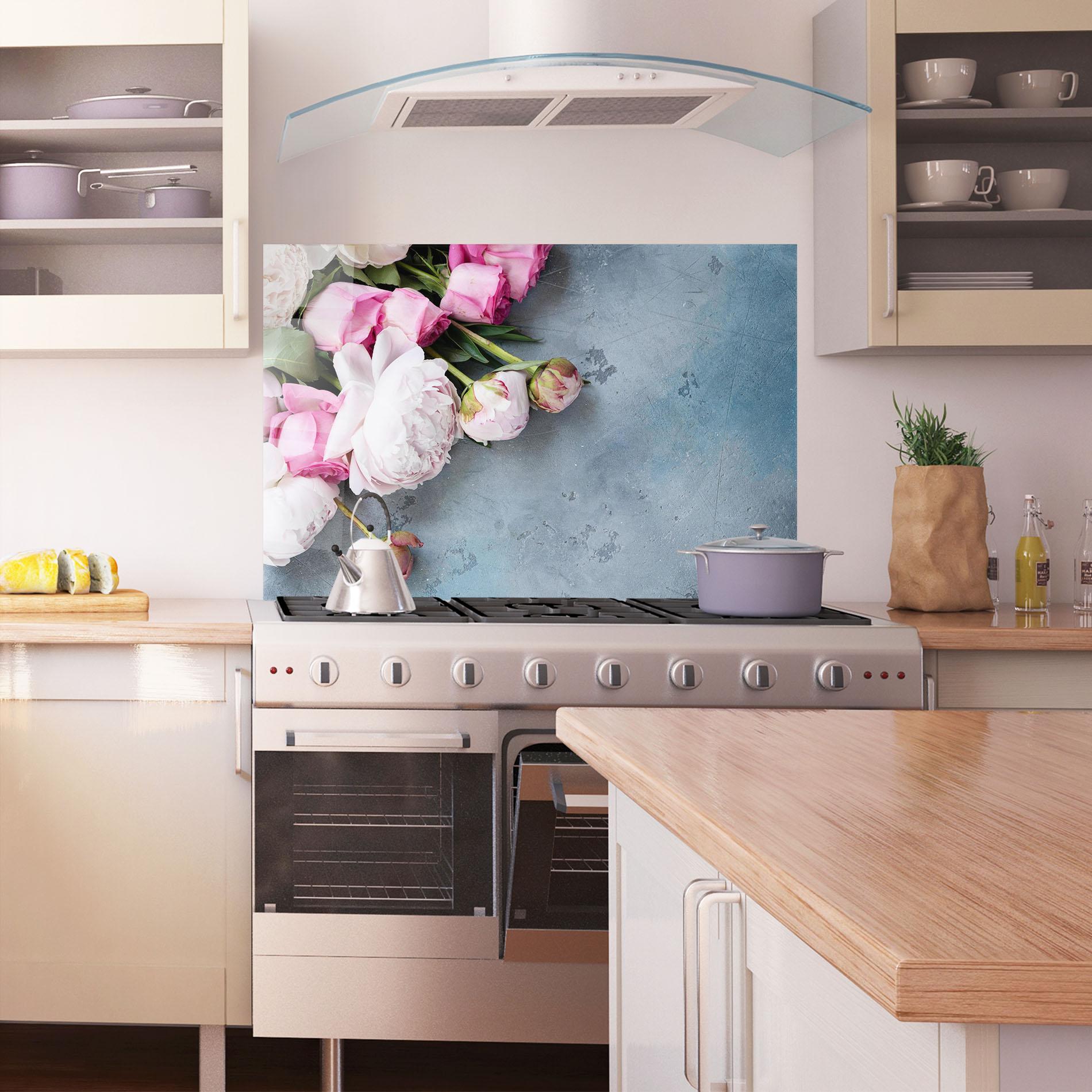Küchenrückwand Glas Cute Pink Peonies mockup 1