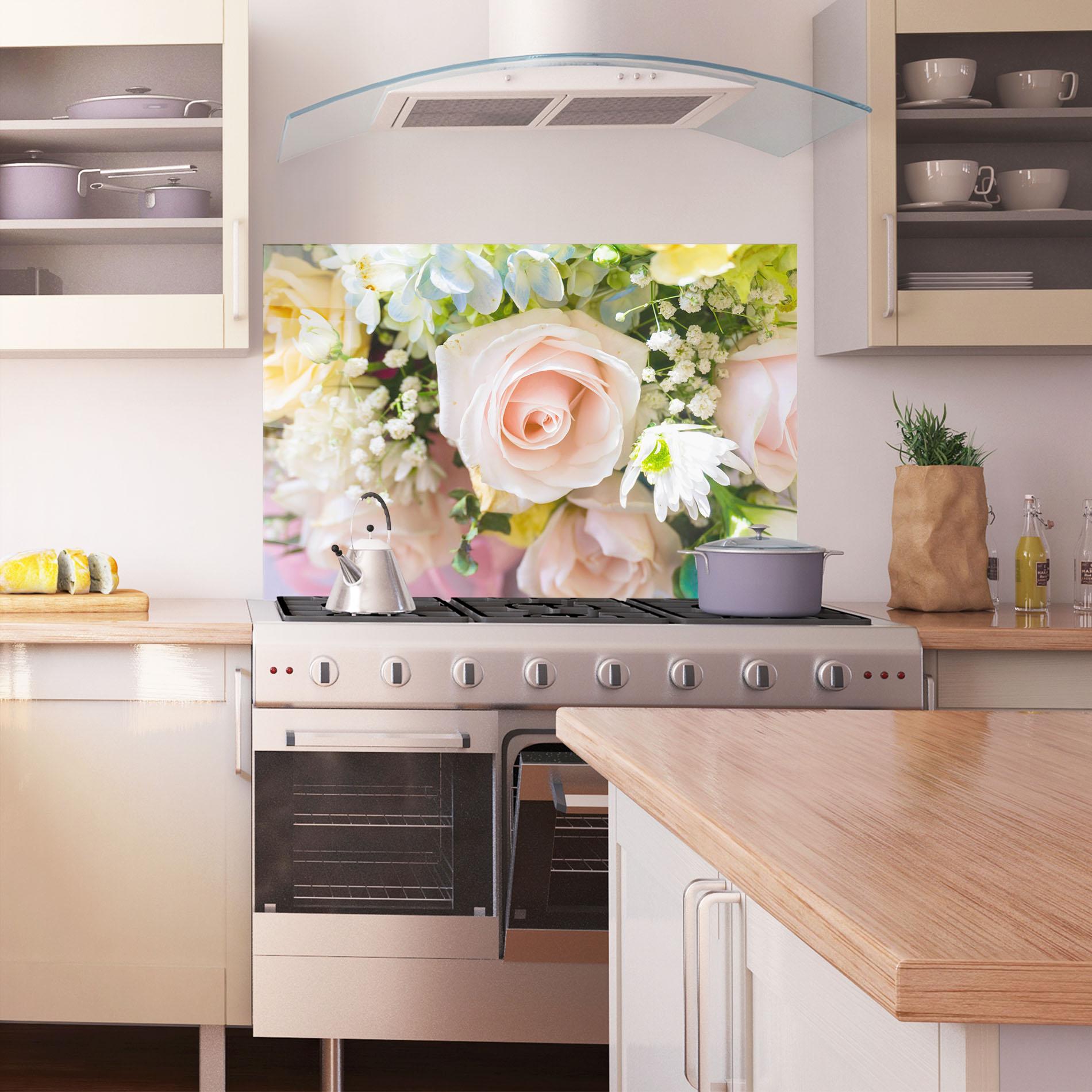Küchenrückwand Glas Light Pink Bouquet mockup 1