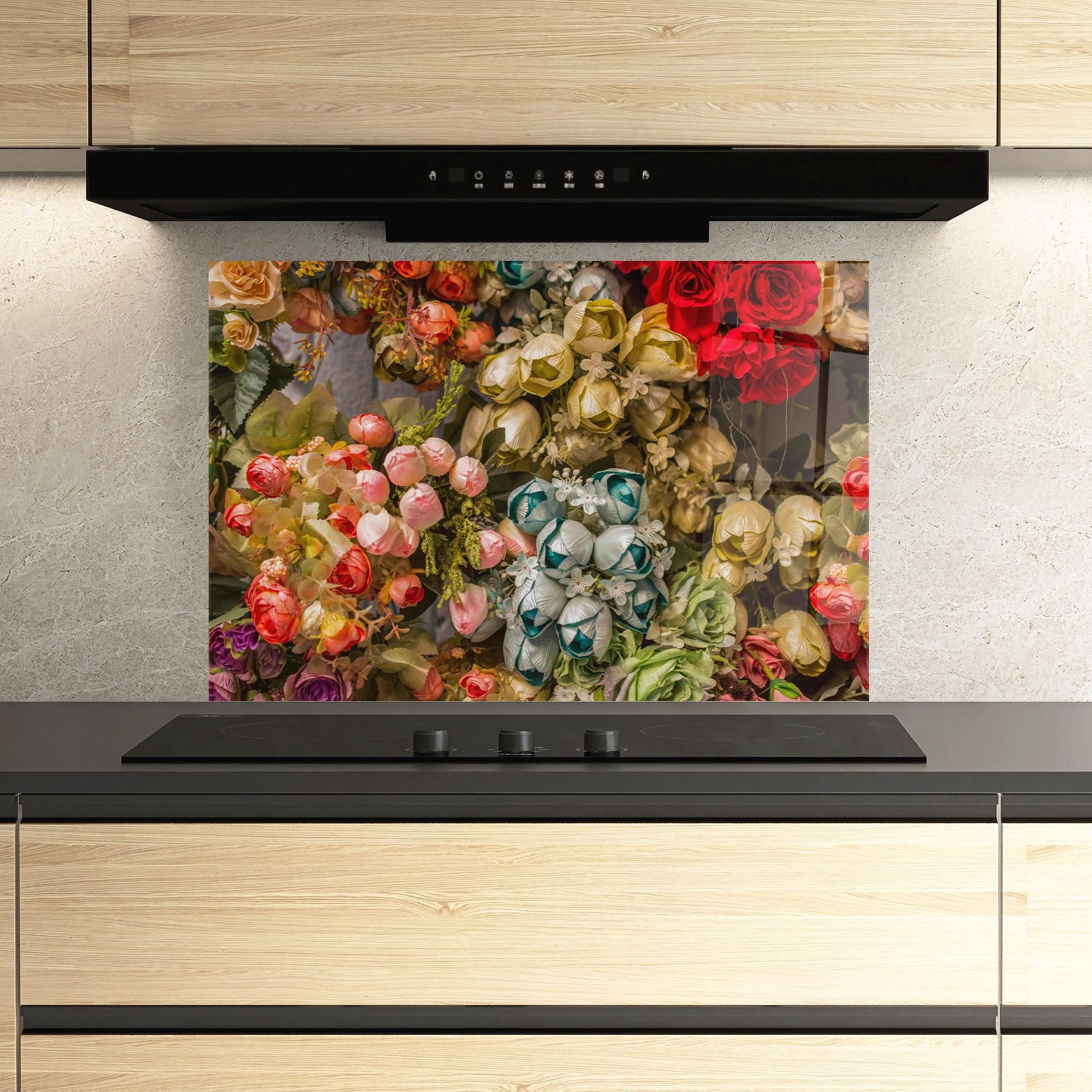 Küchenrückwand Glas Fake Flowers Wall mockup 3