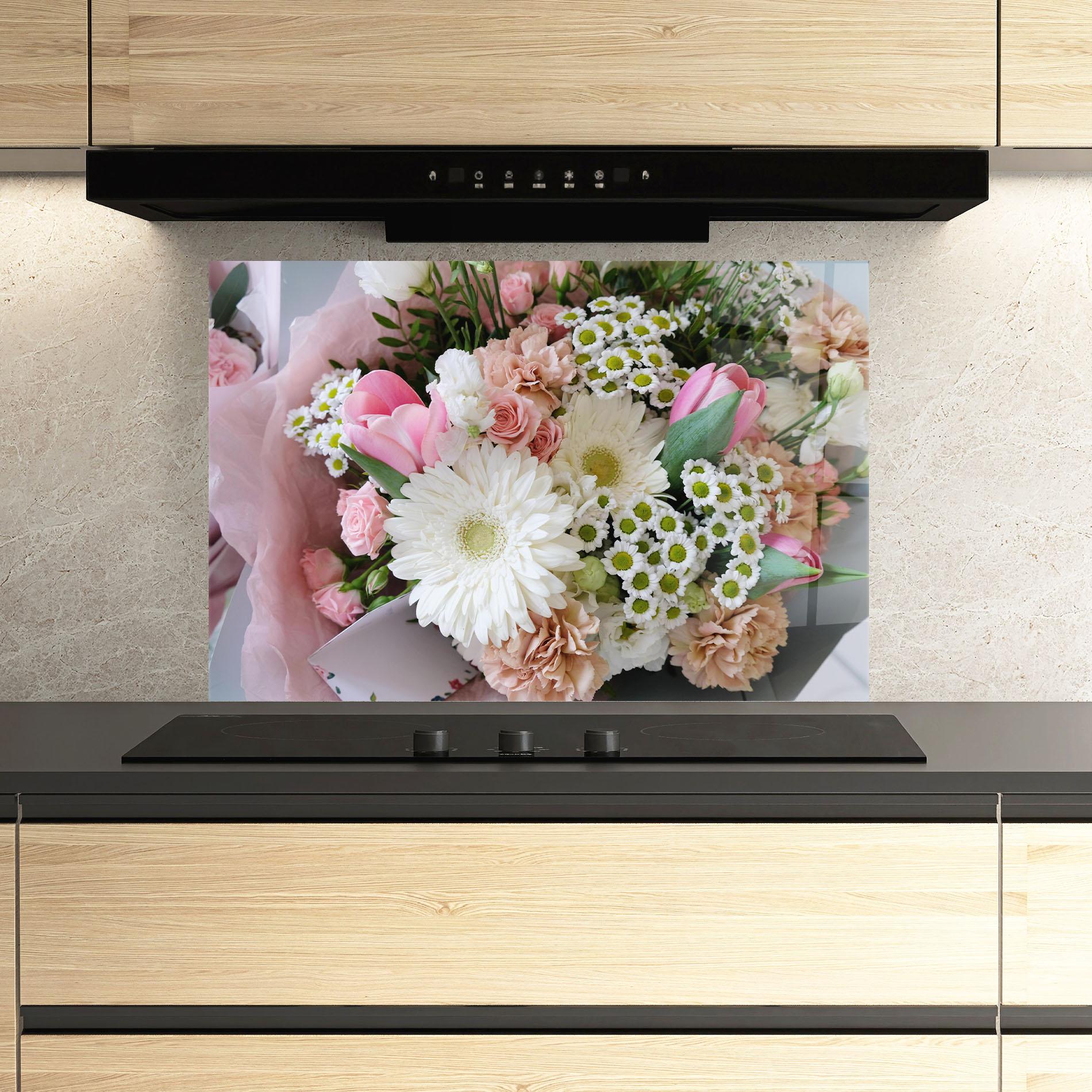Küchenrückwand Glas Flower Mix Bouquet mockup 3