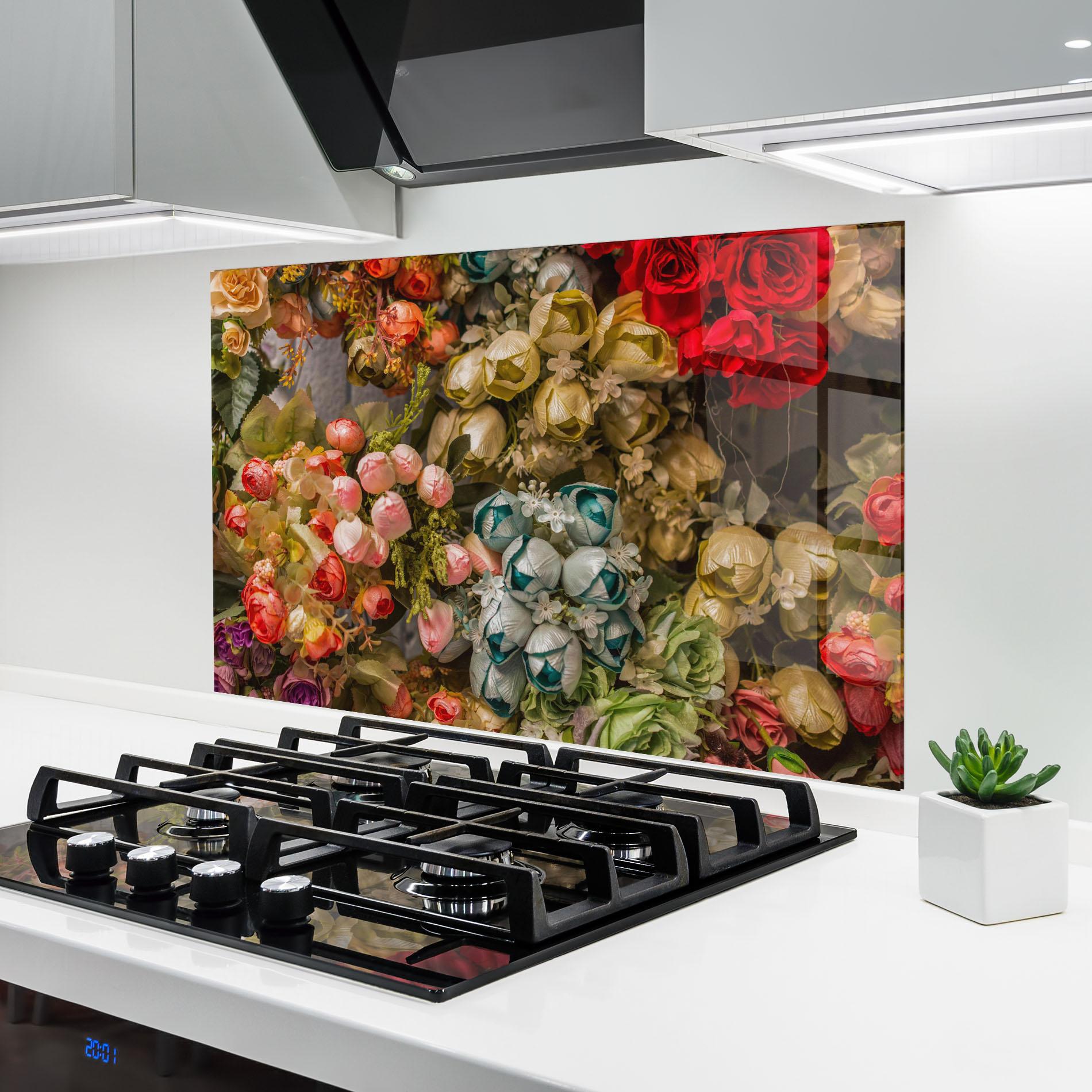 Küchenrückwand Glas Fake Flowers Wall mockup 6