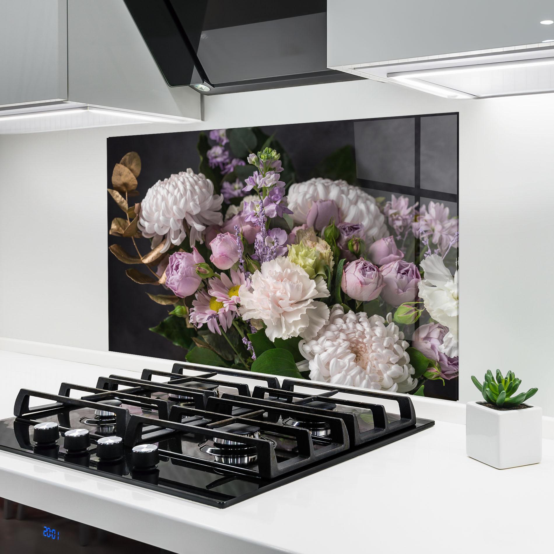 Küchenrückwand Glas Pastel Purple Bouquet mockup 6