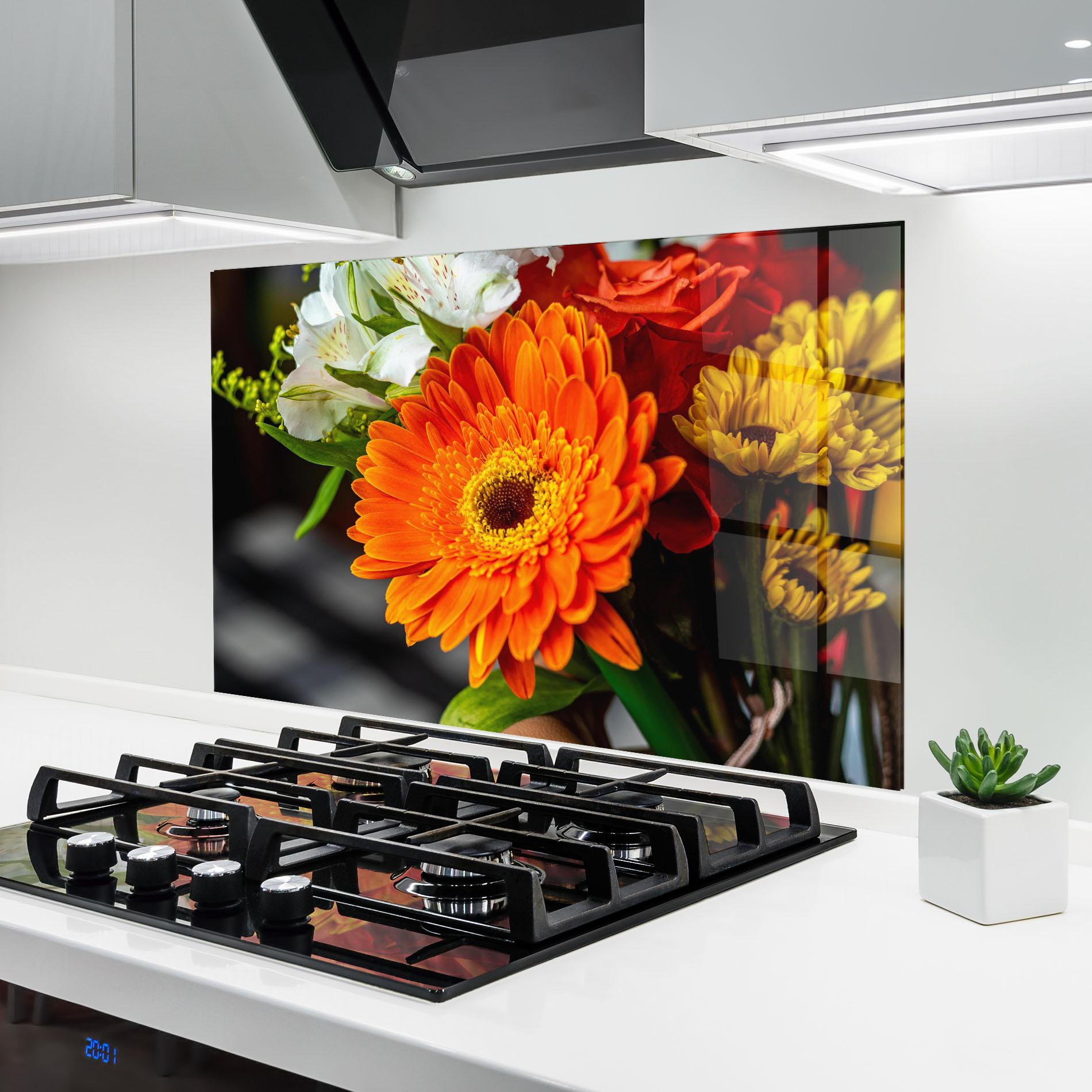 Küchenrückwand Glas Strong Orange Bouquet mockup 6