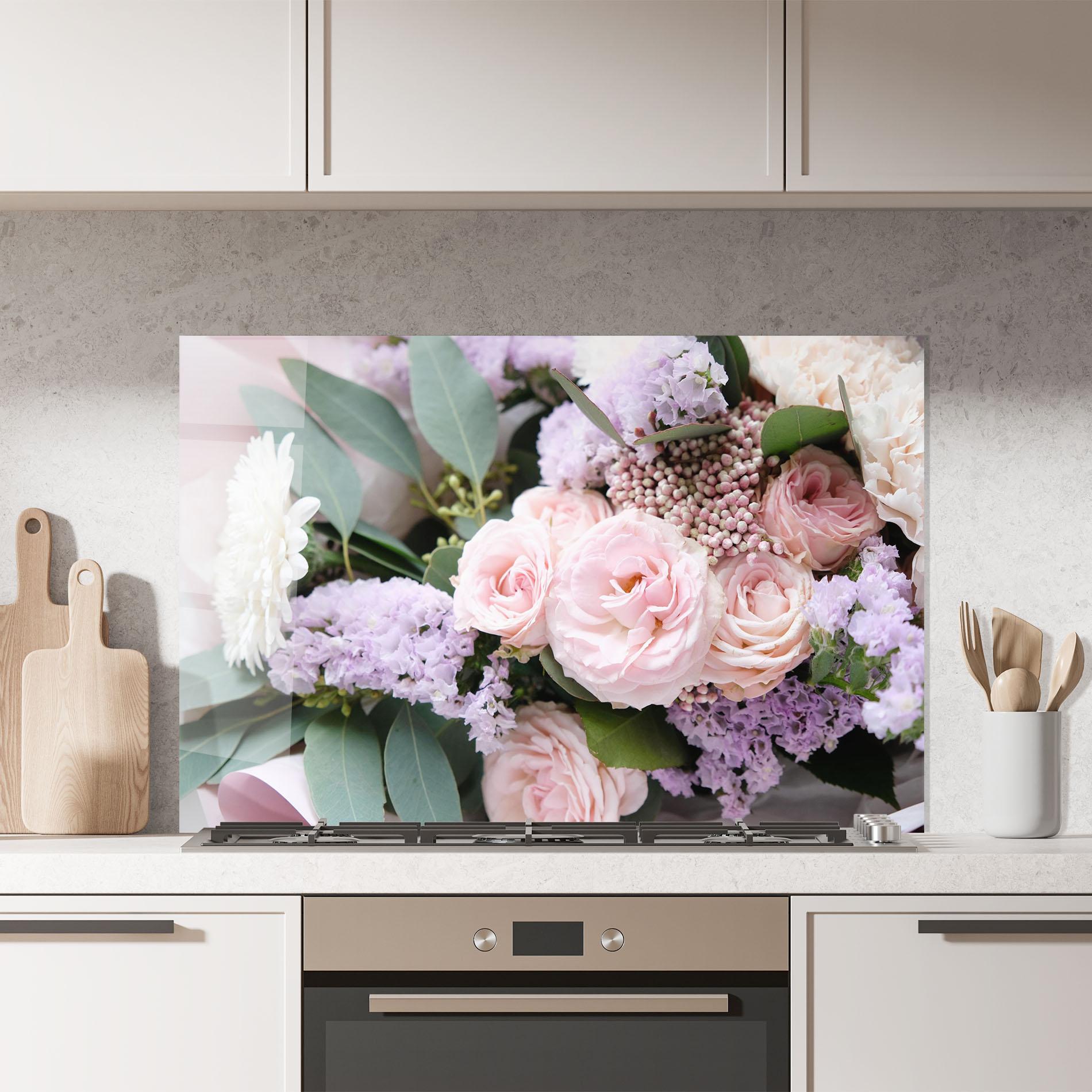 Küchenrückwand Glas Beautiful Pink Roses mockup 7