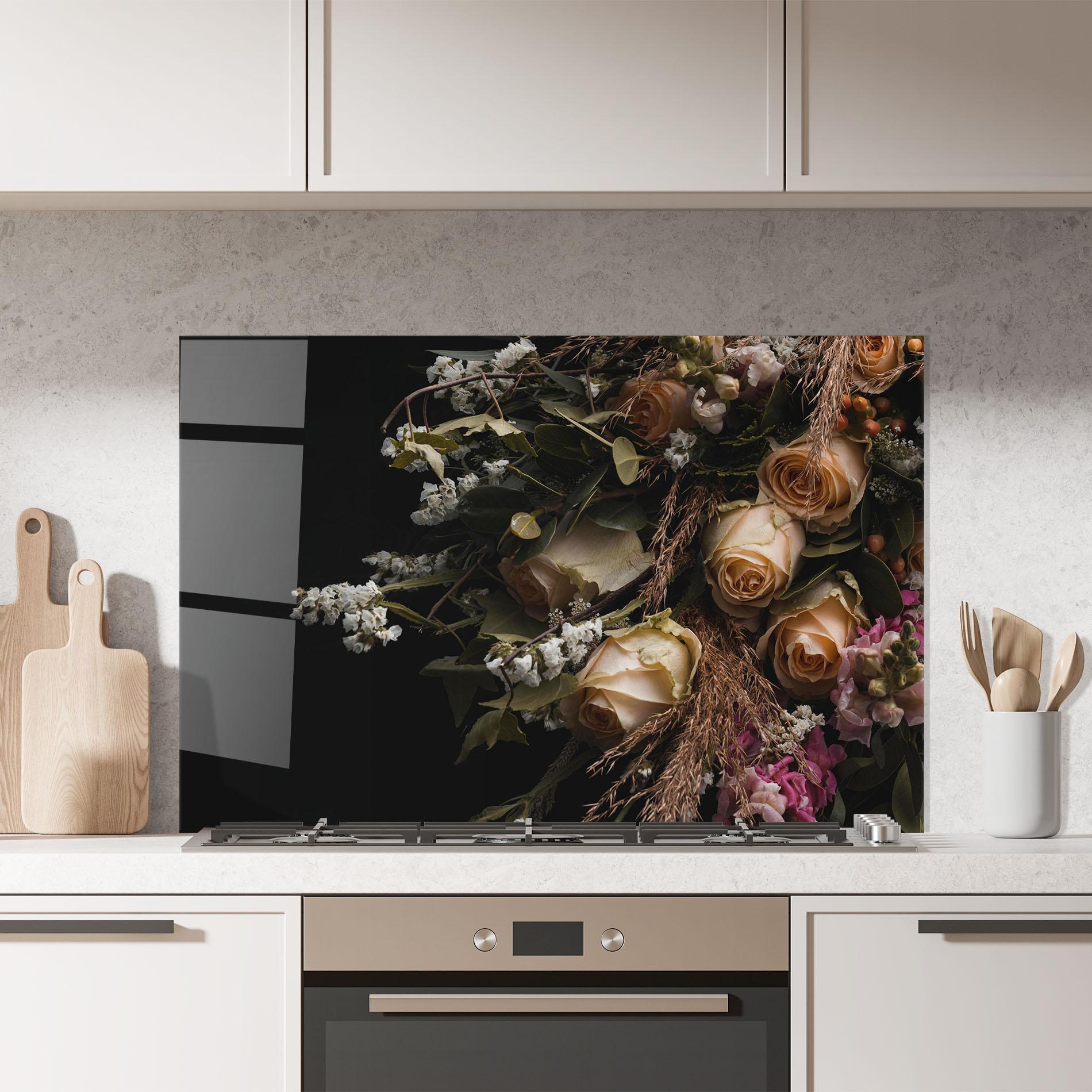 Küchenrückwand Glas Luxurious Cream Bouquet mockup 7